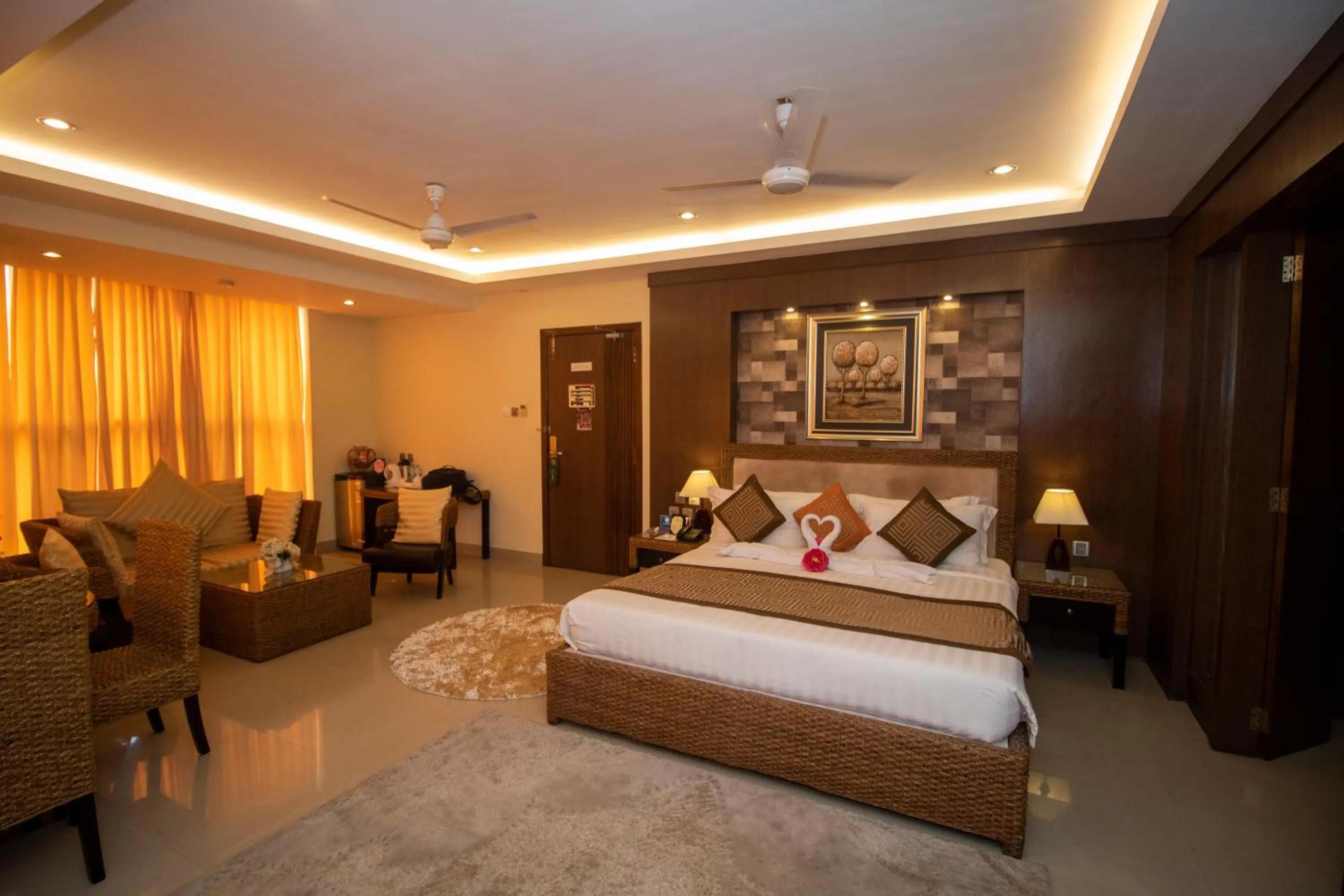 Bedroom, Bed in Hotel KRC Palace