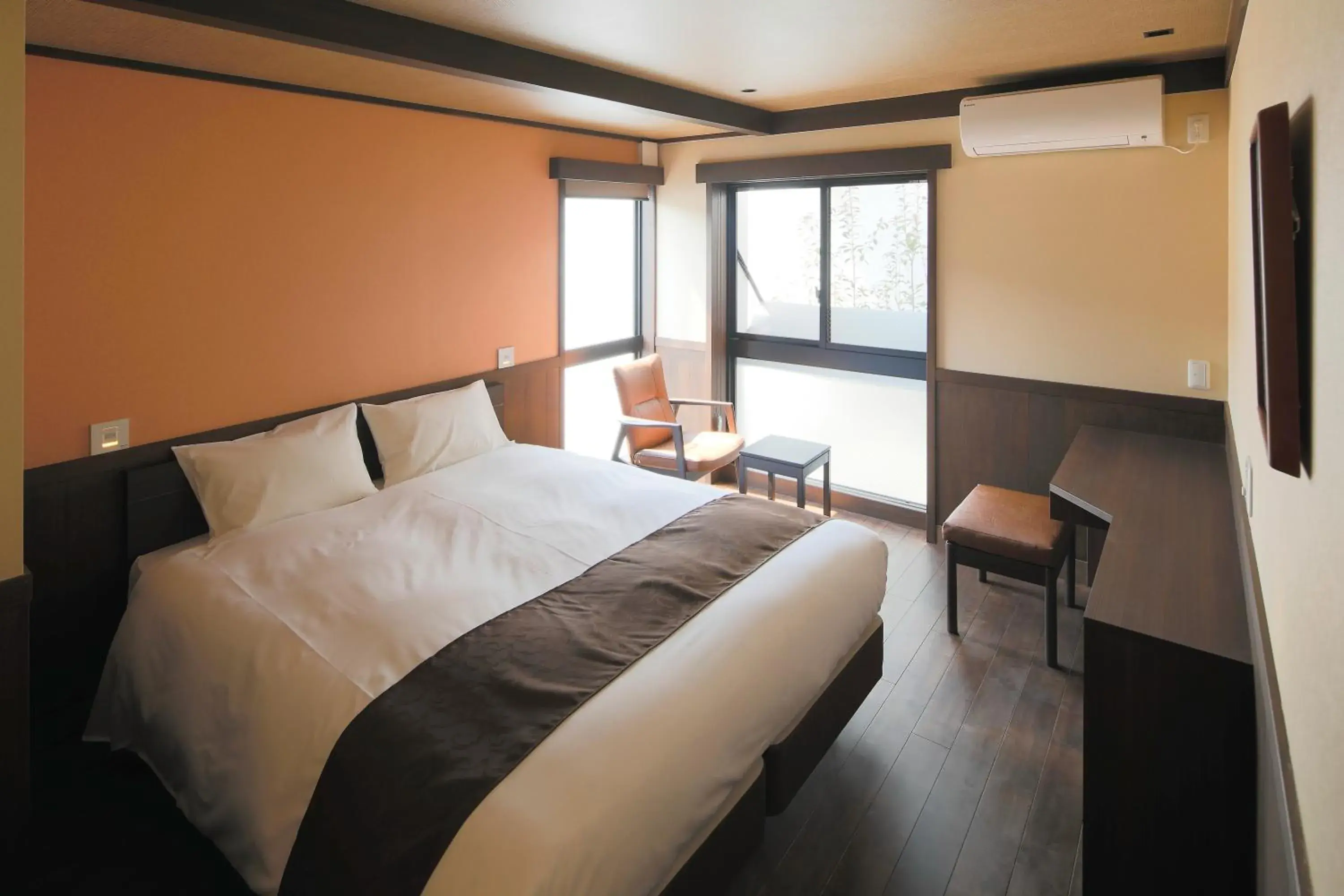 Bed in Kyomachiya Ryokan Sakura Urushitei Bed in Kyomachiya Ryokan Sakura Urushitei