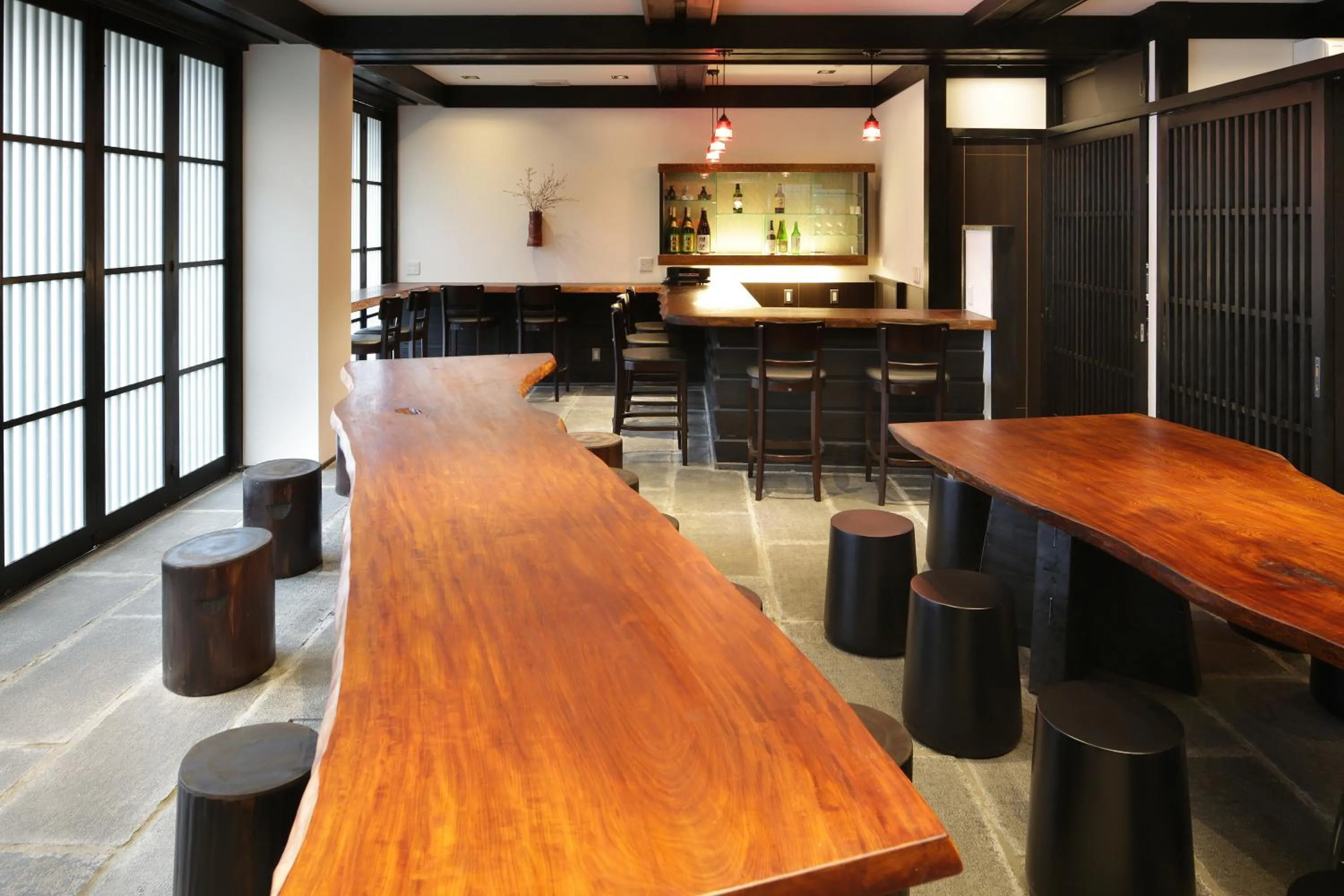 Restaurant/places to eat in Kyomachiya Ryokan Sakura Urushitei