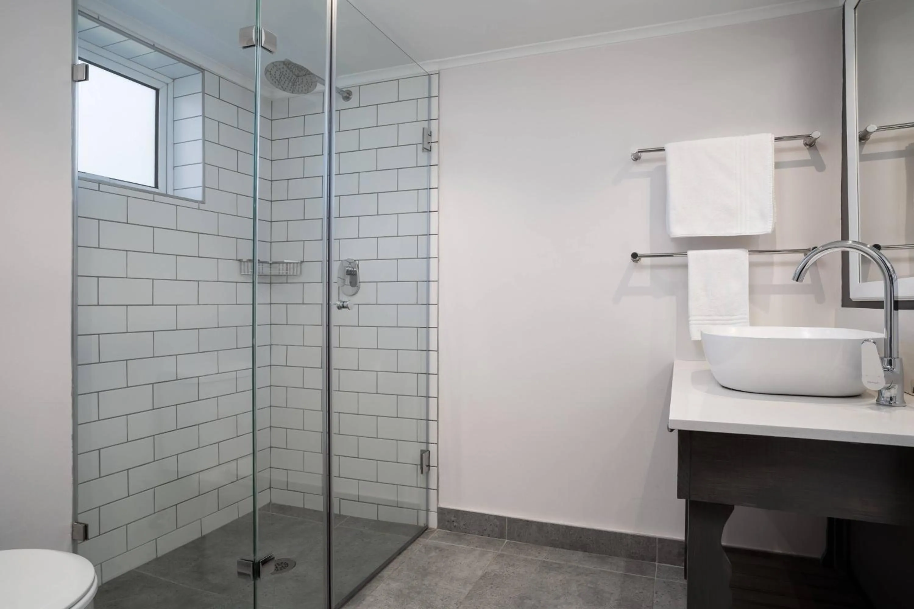 Bathroom in Protea Hotel by Marriott Cape Town Mowbray