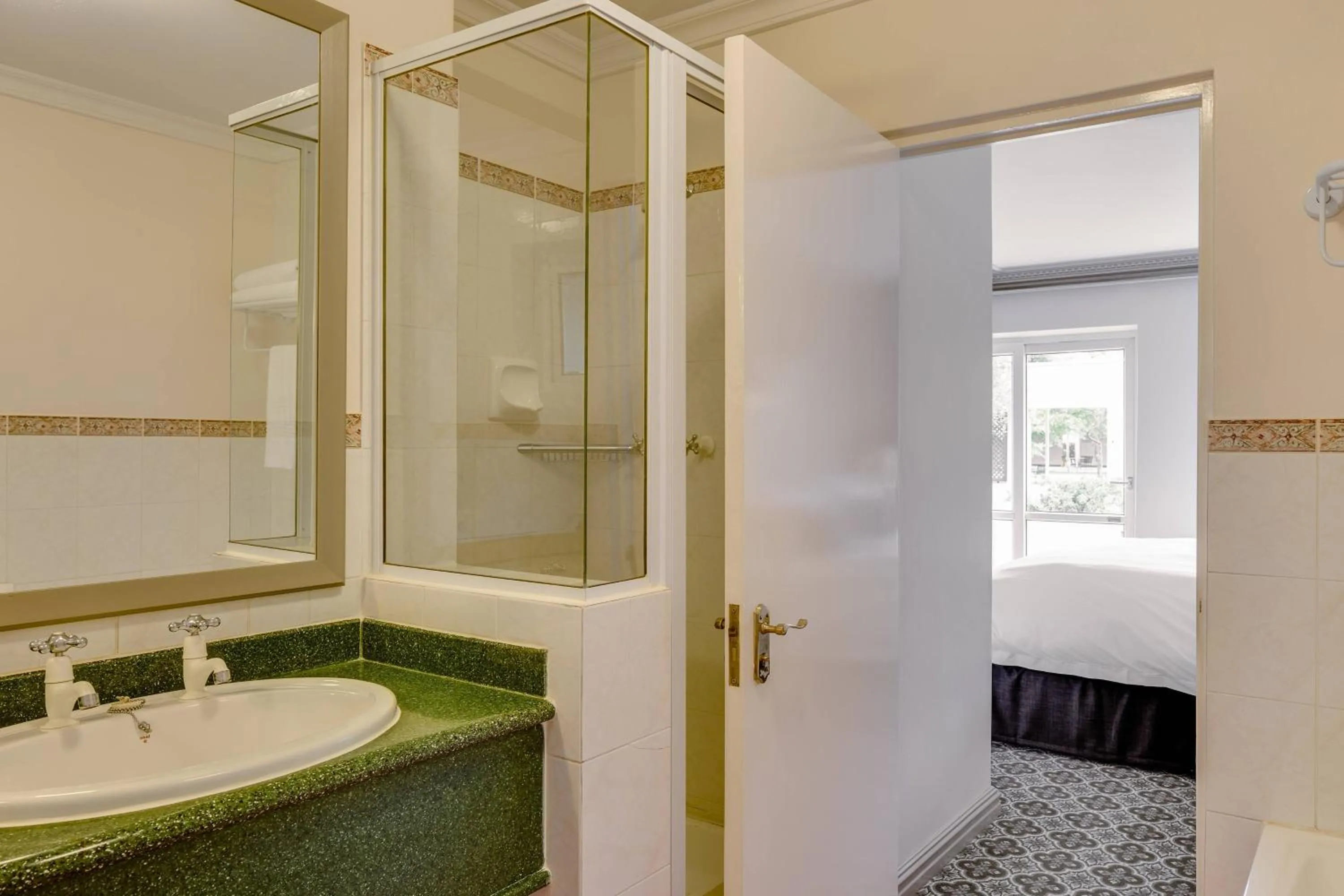 Bathroom in Protea Hotel by Marriott Cape Town Mowbray