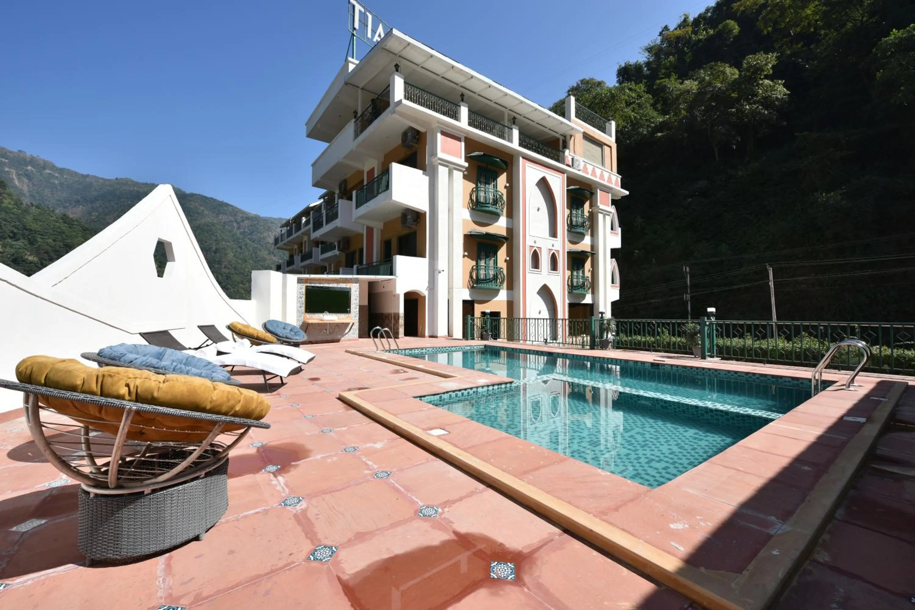 Pool view in Tiaraa Lite A Ganges Retreat