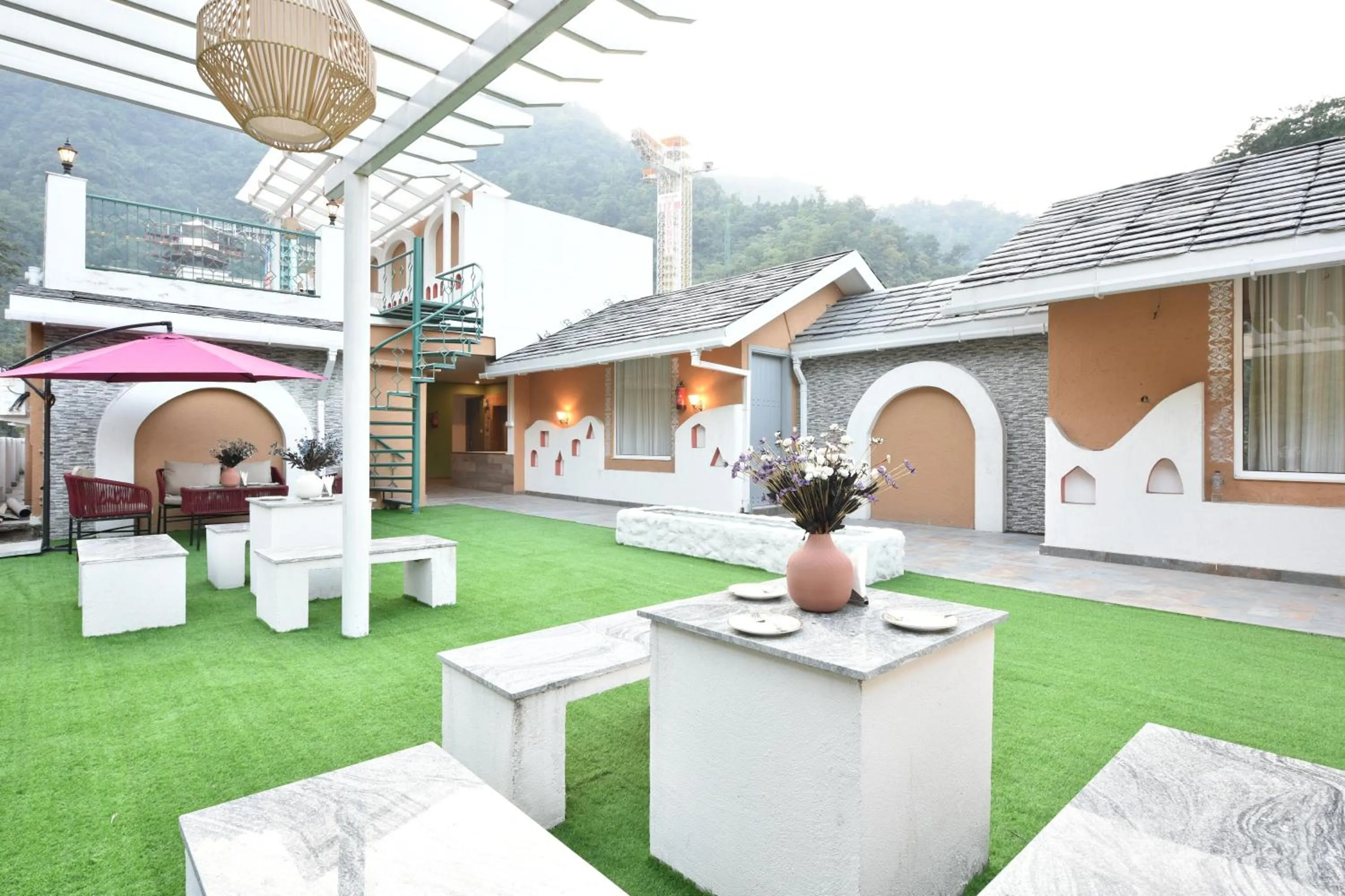 Patio in Tiaraa Lite A Ganges Retreat