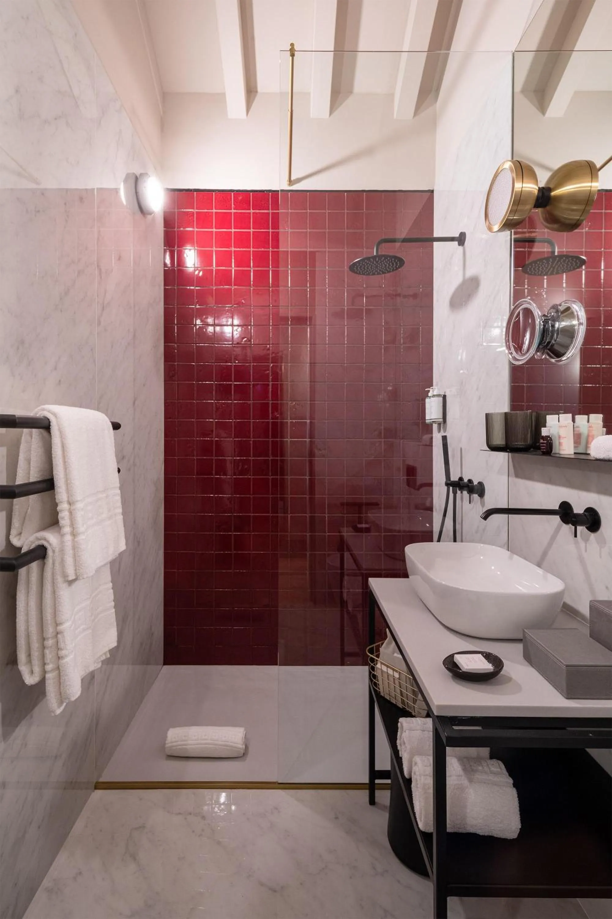 Bathroom in Casa Zogbi Hotel