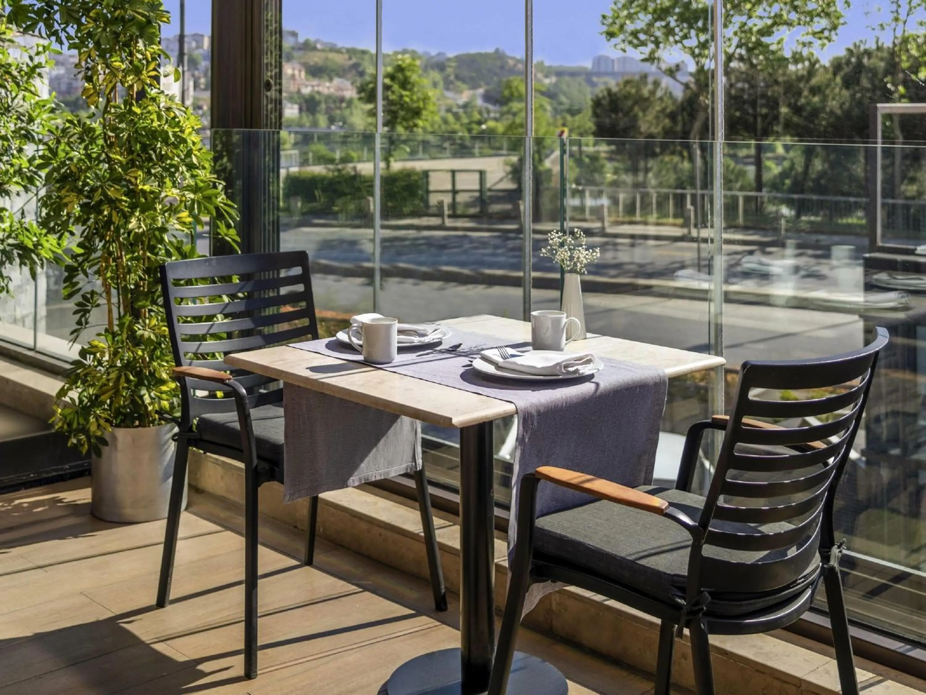 Breakfast in Mövenpick Istanbul Hotel Golden Horn