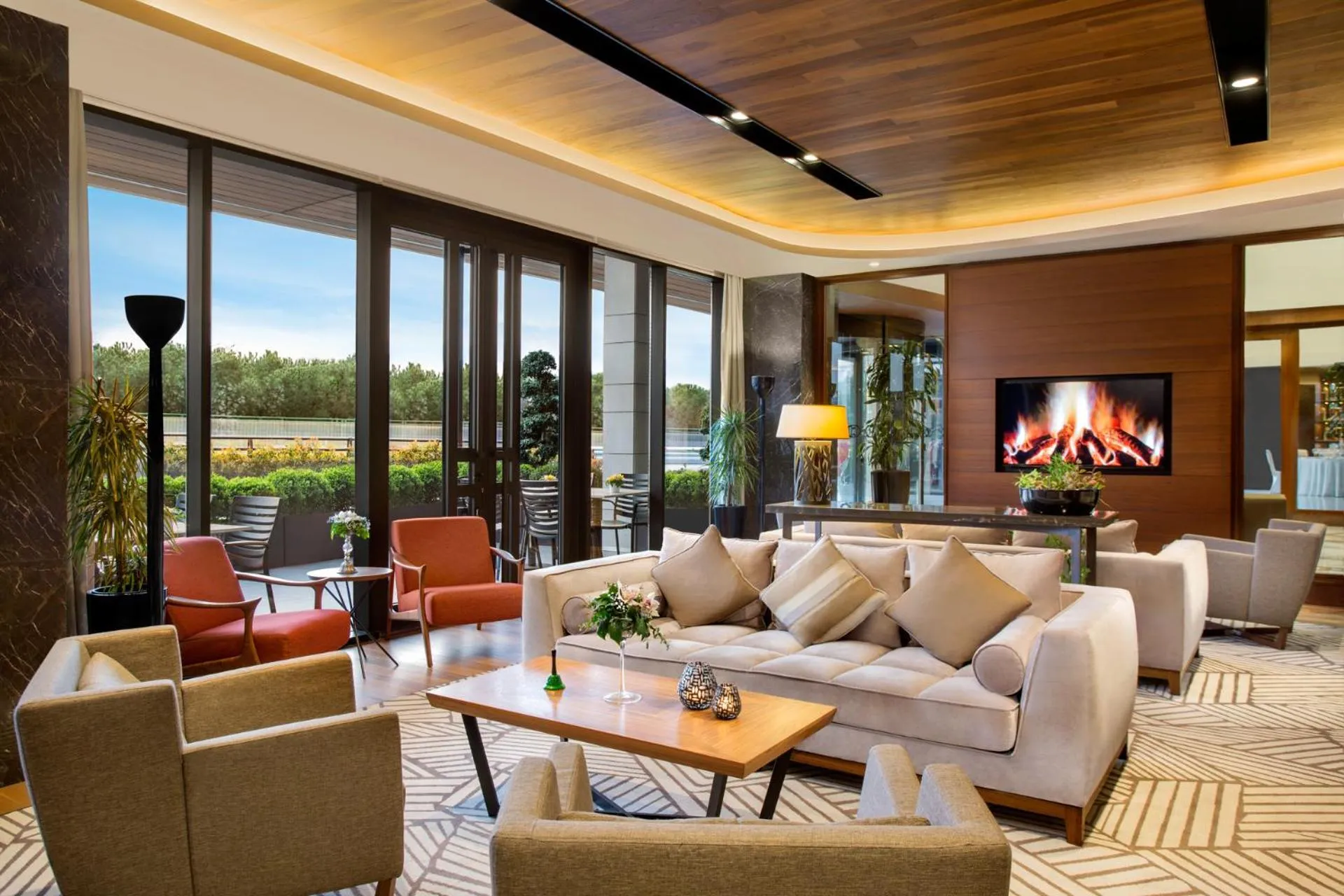 Lobby or reception in Mövenpick Istanbul Hotel Golden Horn