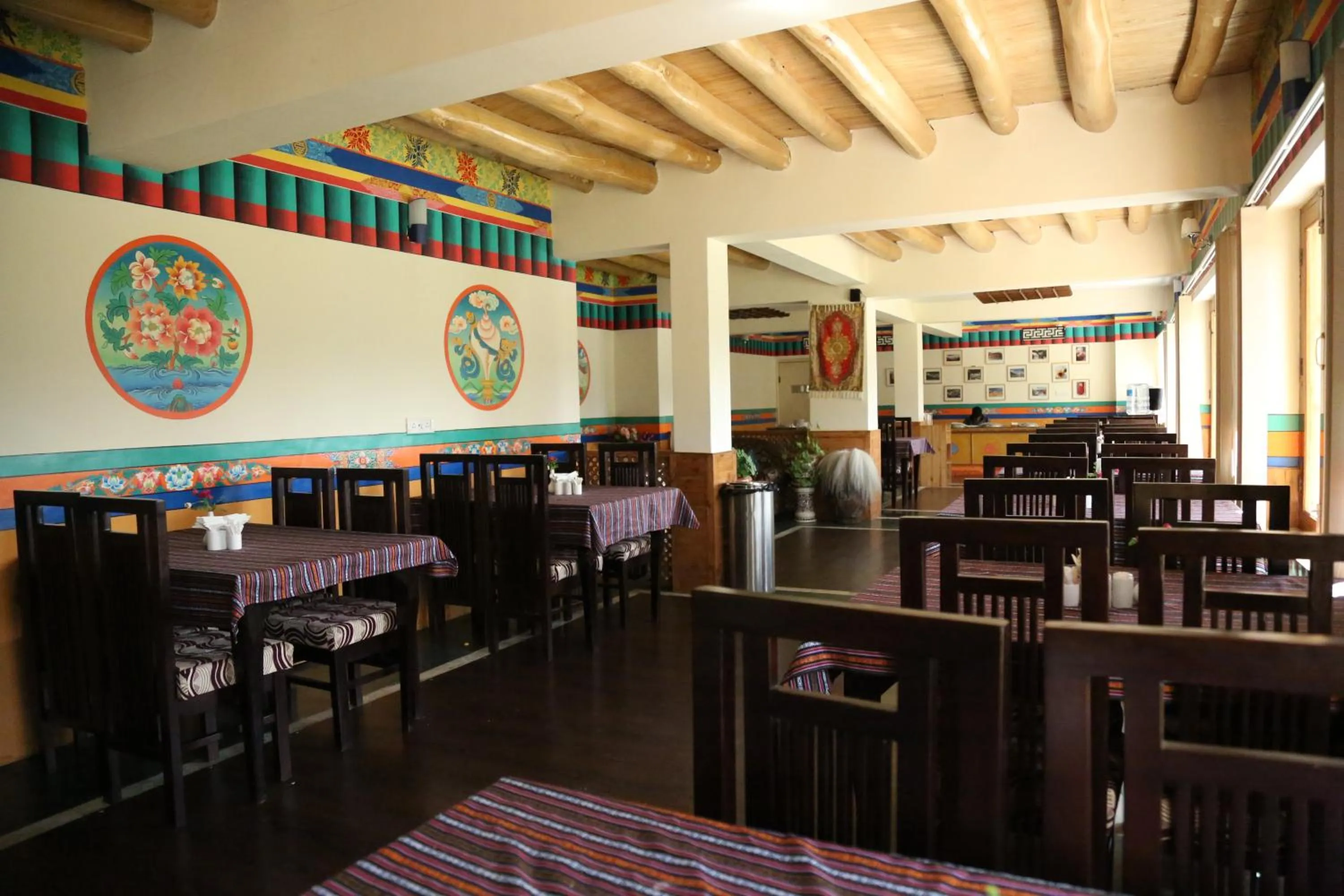 Restaurant/places to eat in Ladakh Himalayan Retreat