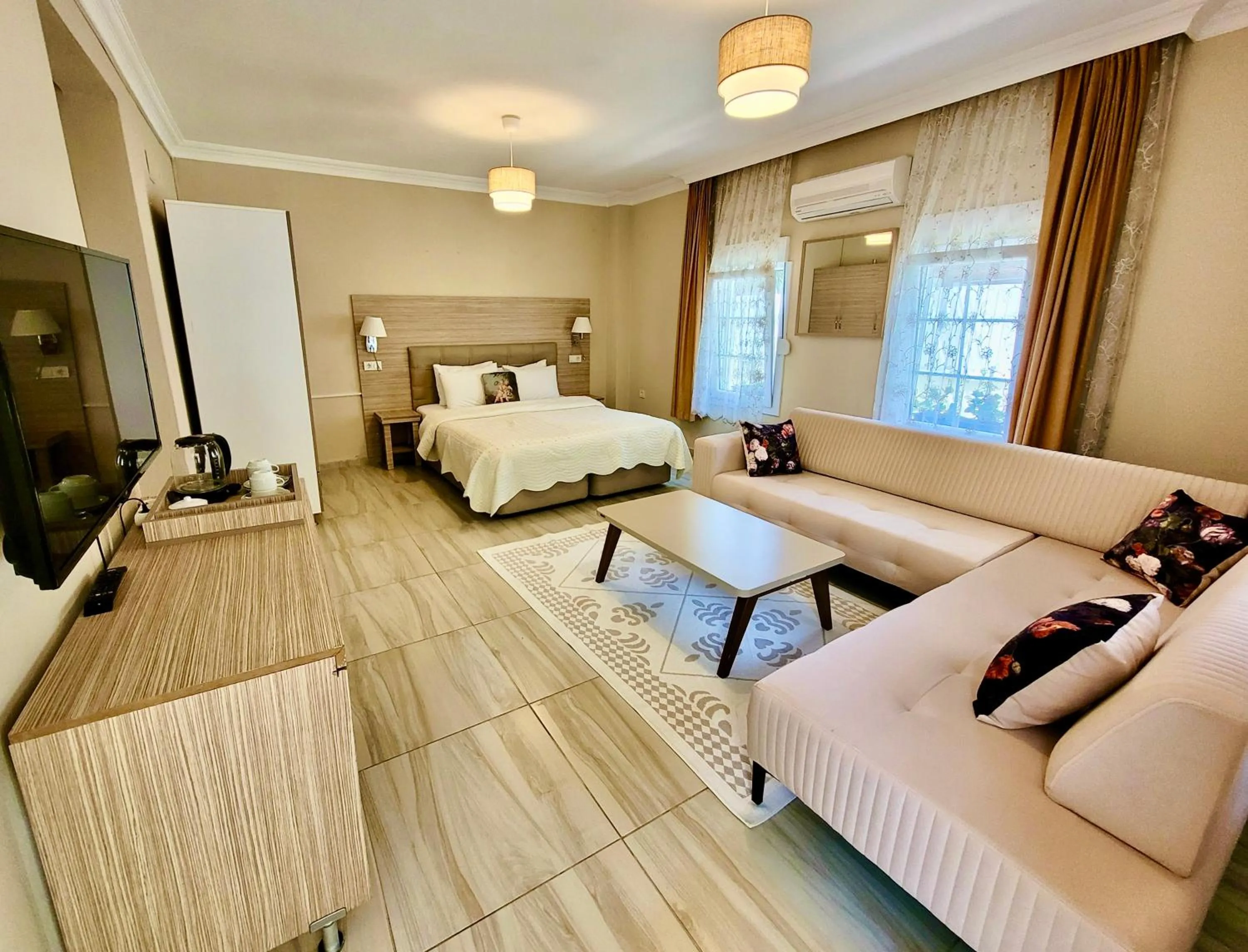 Photo of the whole room in Arp Dalyan