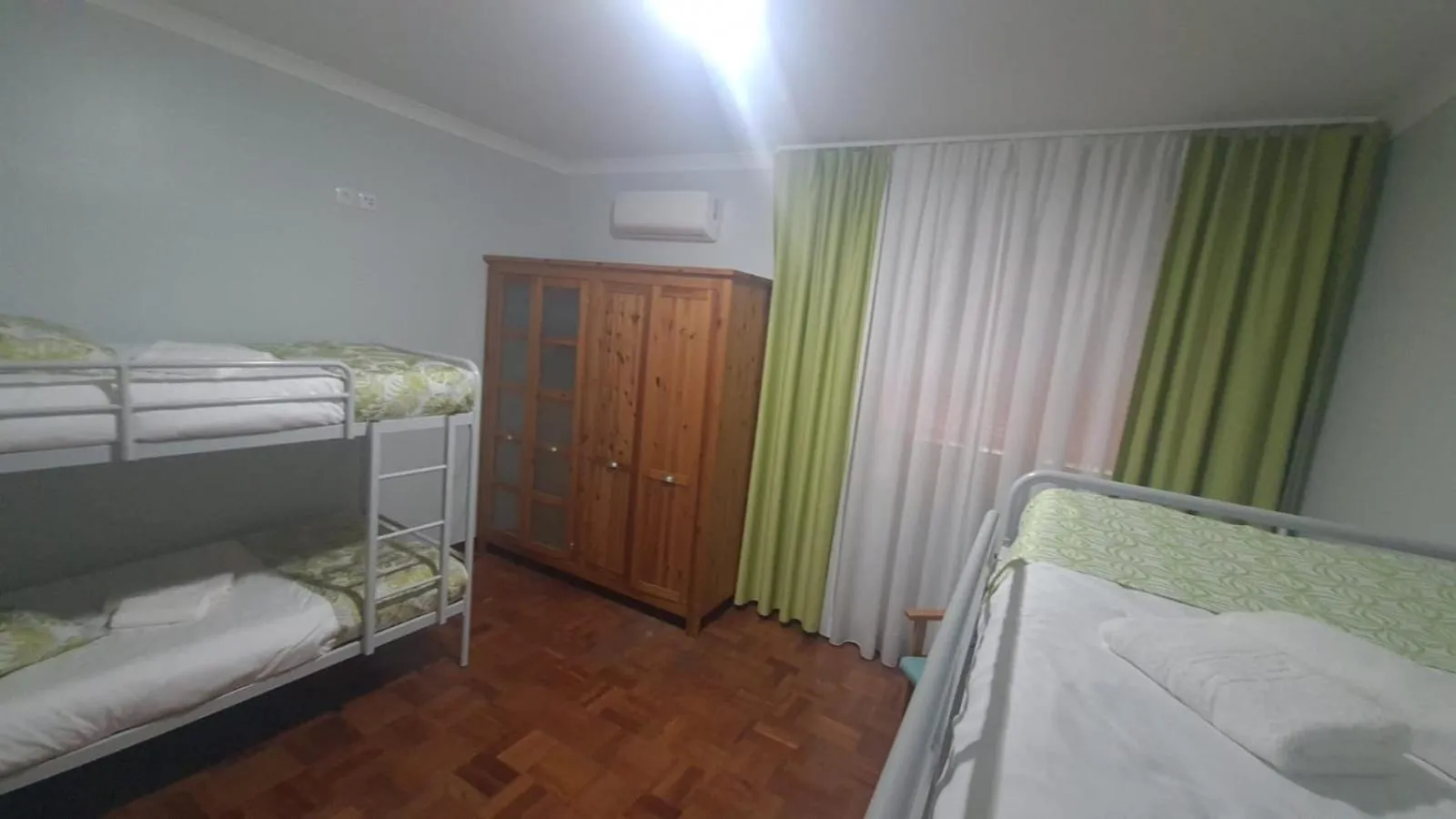 Photo of the whole room, Bed in Hostel Jardins de São Luís