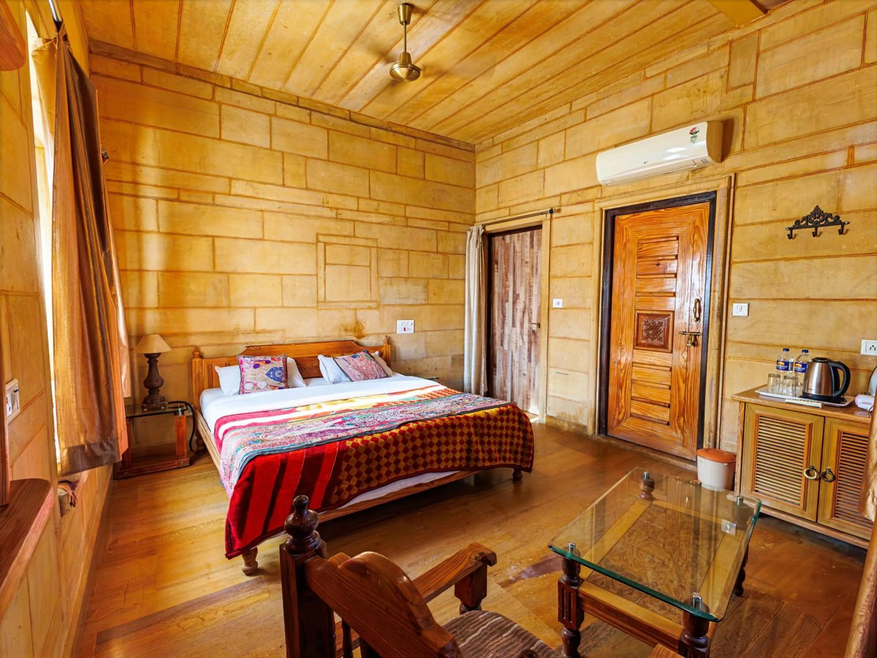 Bed in Hotel The Silk Route