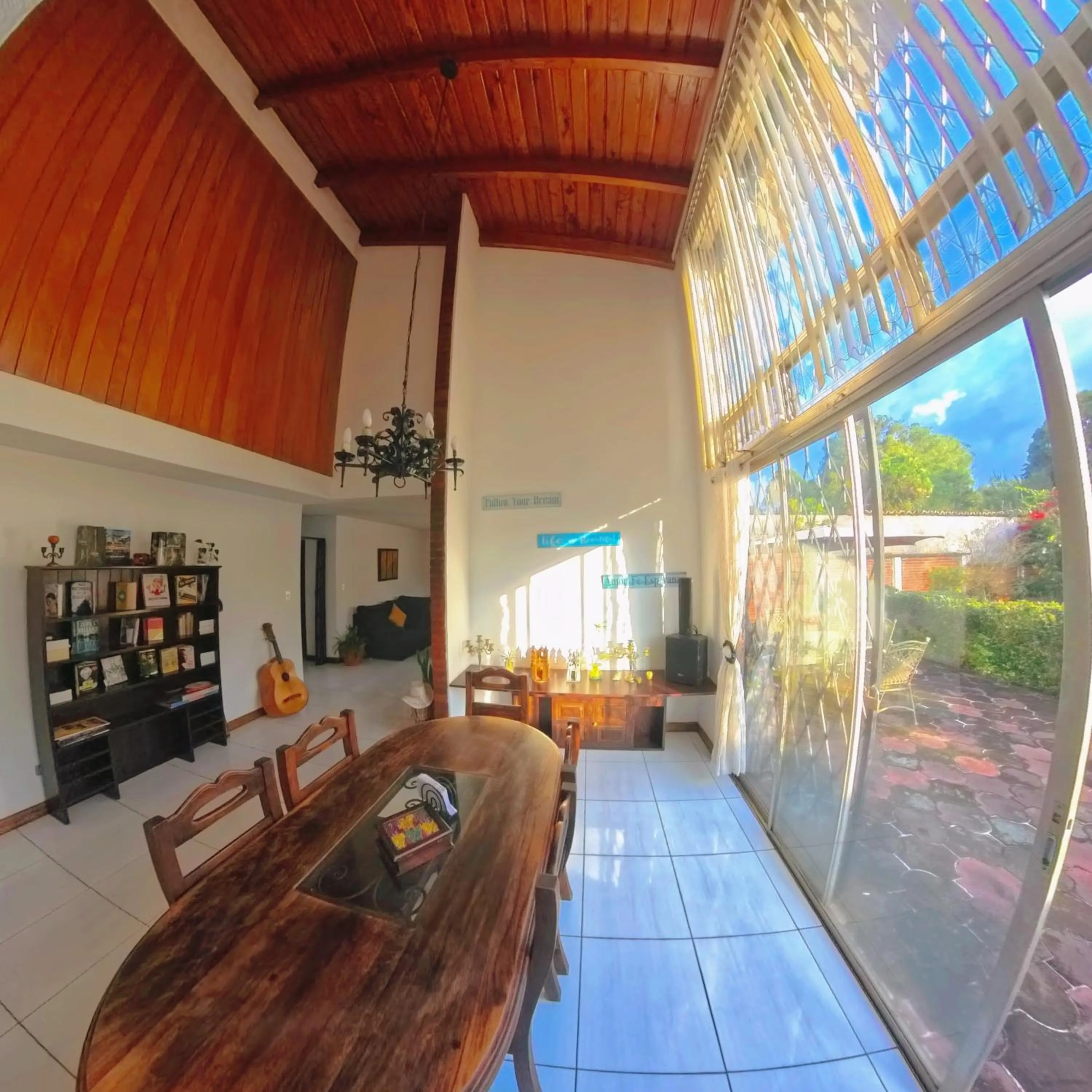 Seating area in Ole España