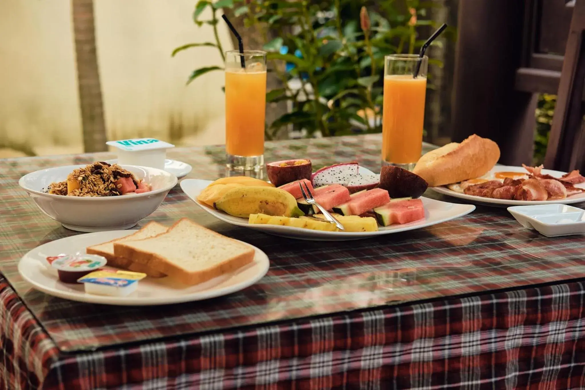 Food and drinks in Hoi An Holiday Villa Food and drinks in Hoi An Holiday Villa