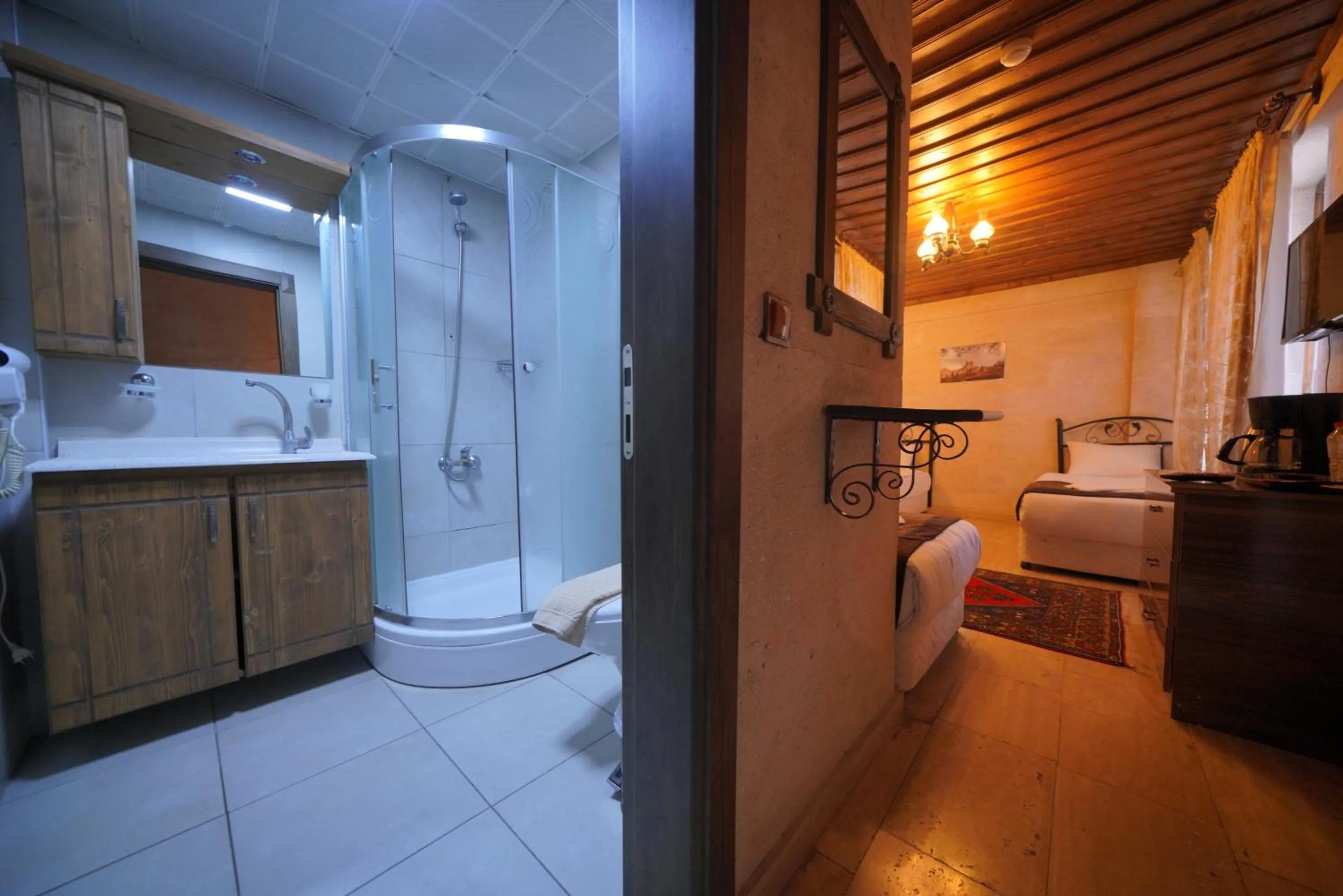 Shower in Goreme Cave Rooms&Pool