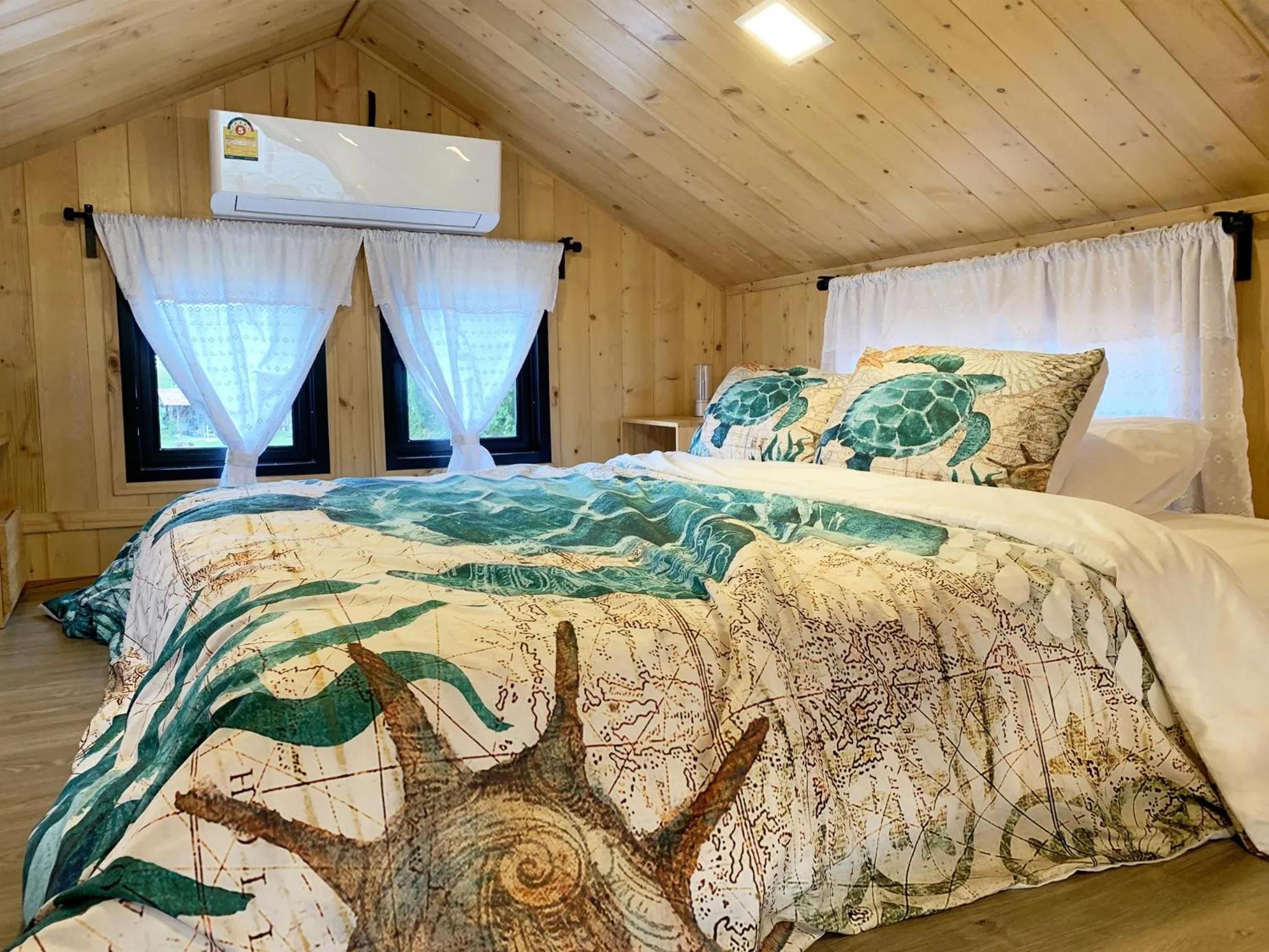 Bed in Abrite House - Tiny House Koh Lanta