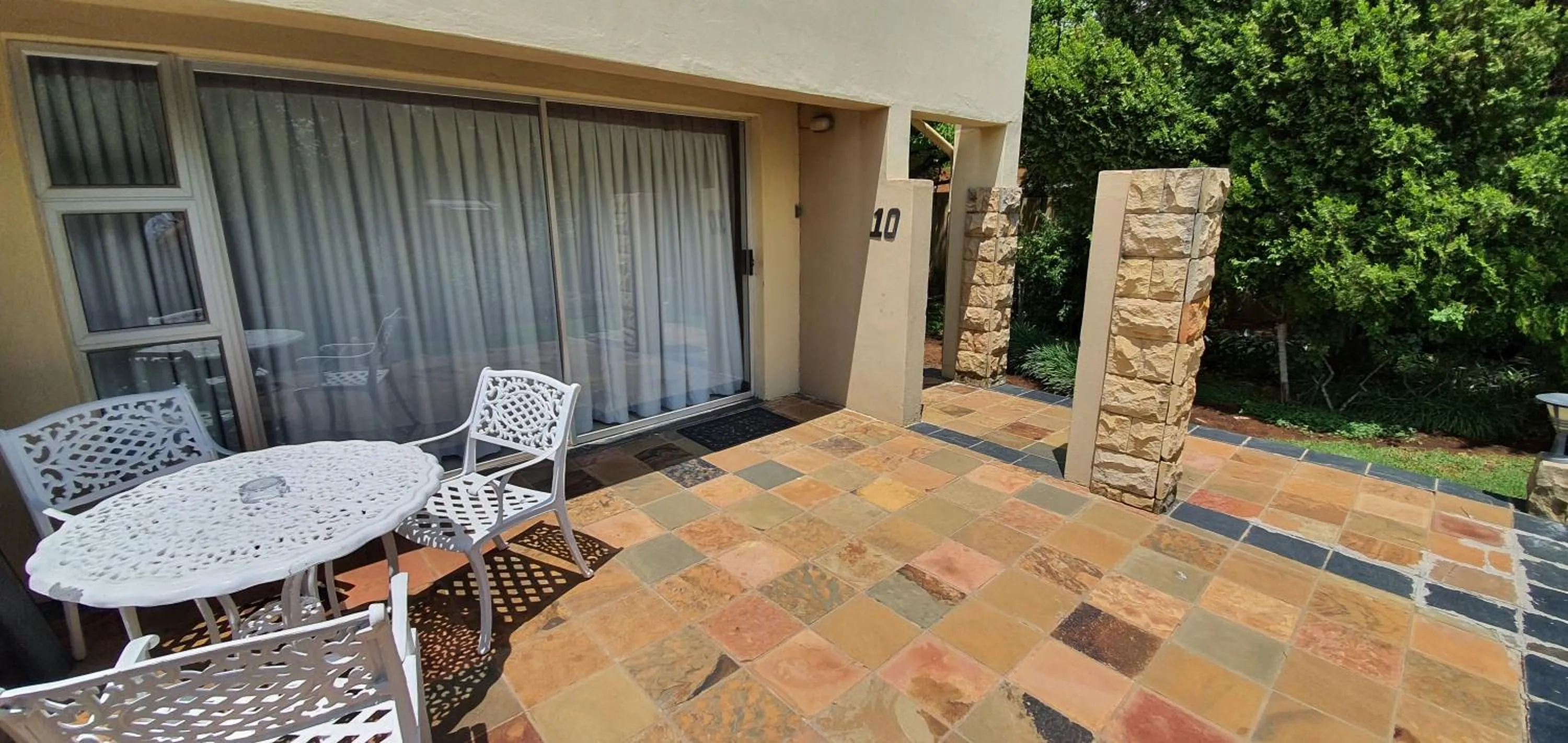 Patio in Acacia Lodge