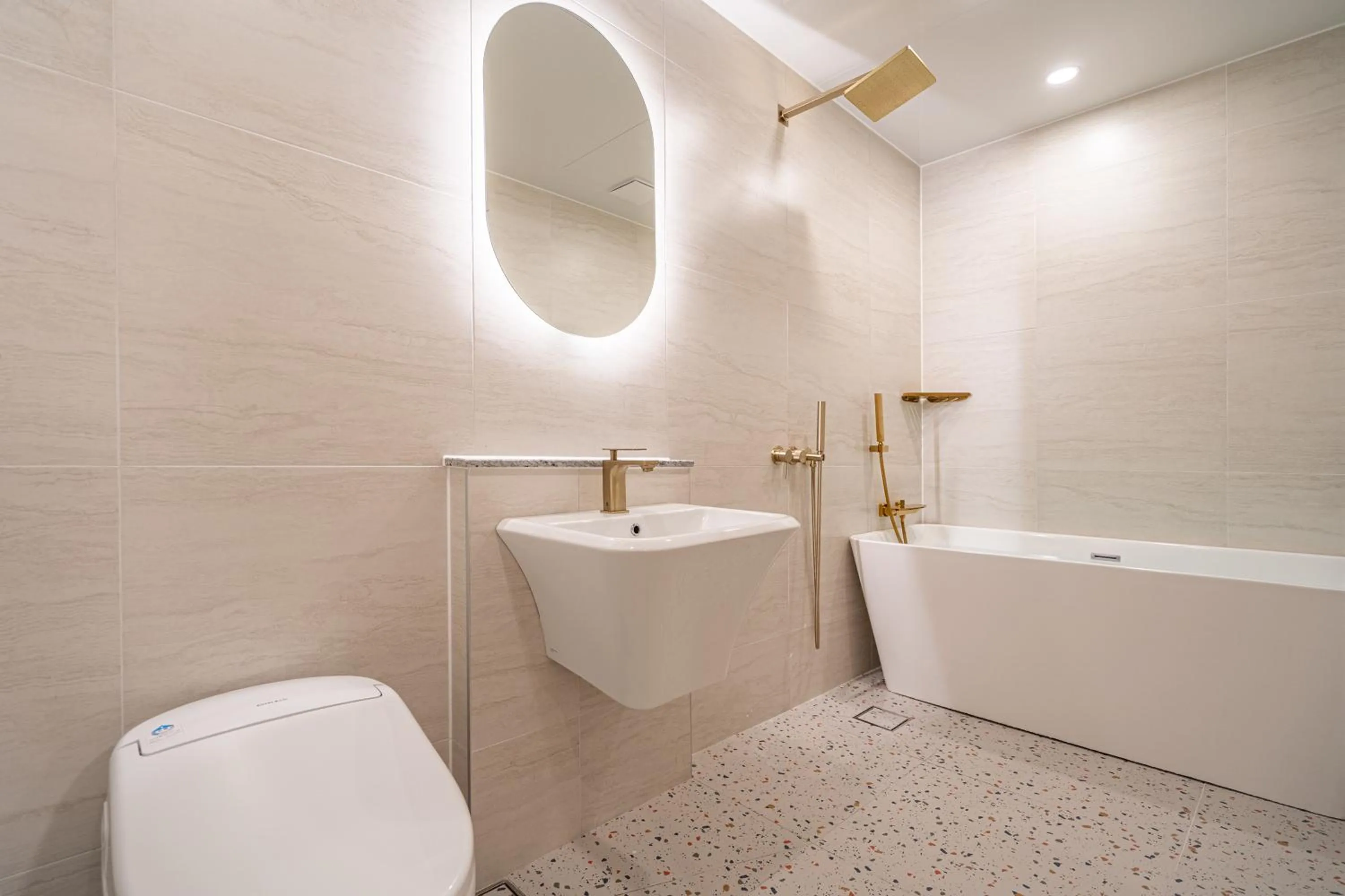 Bathroom in Browndot hotel Gimhae cityhall