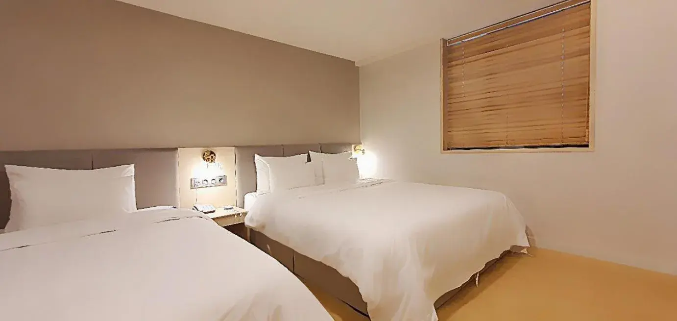 Double or Twin Room in Browndot hotel Gimhae cityhall Double or Twin Room in Browndot hotel Gimhae cityhall