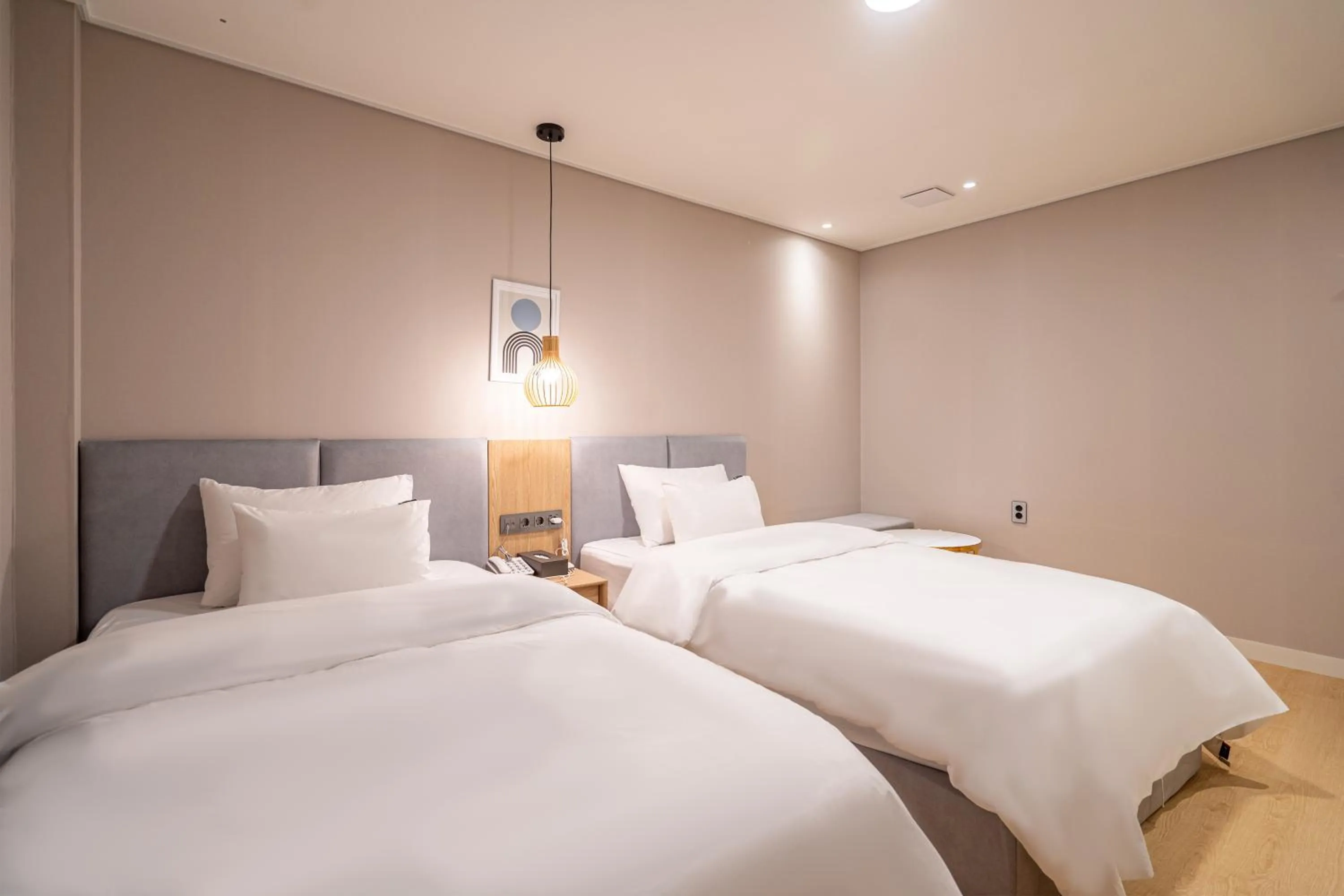 Bedroom, Bed in Browndot hotel Gimhae cityhall