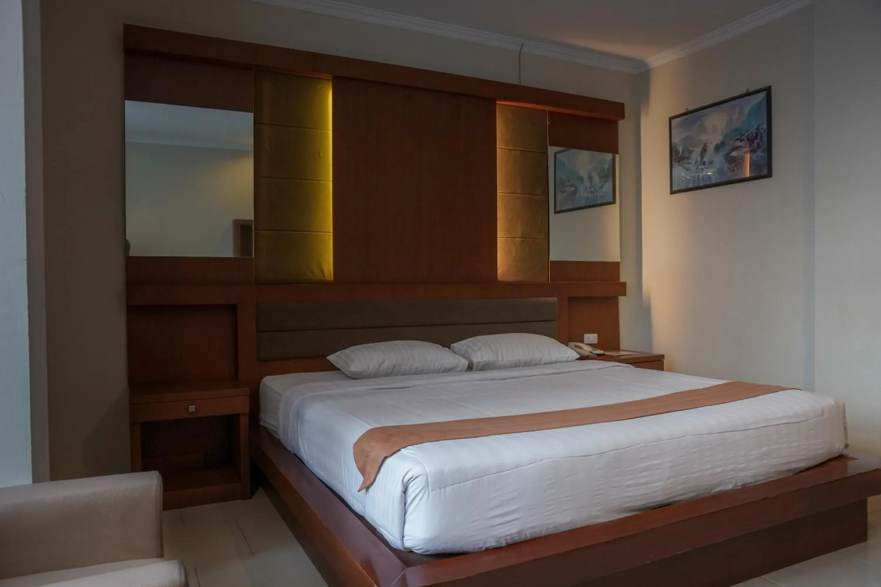 Bed in Arinas Hotel Bed in Arinas Hotel