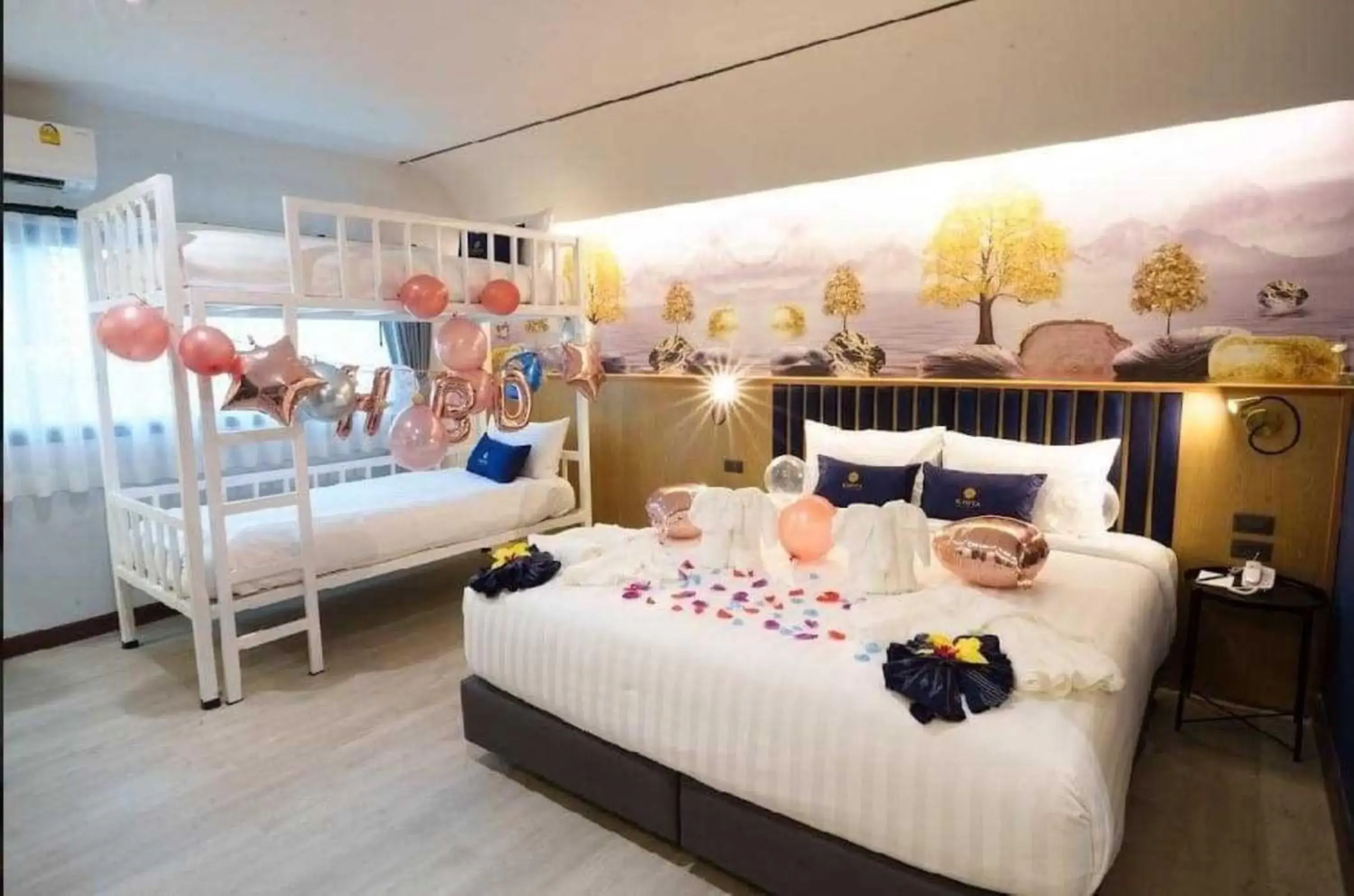 Bed in Khota Hill Hotel Bed in Khota Hill Hotel