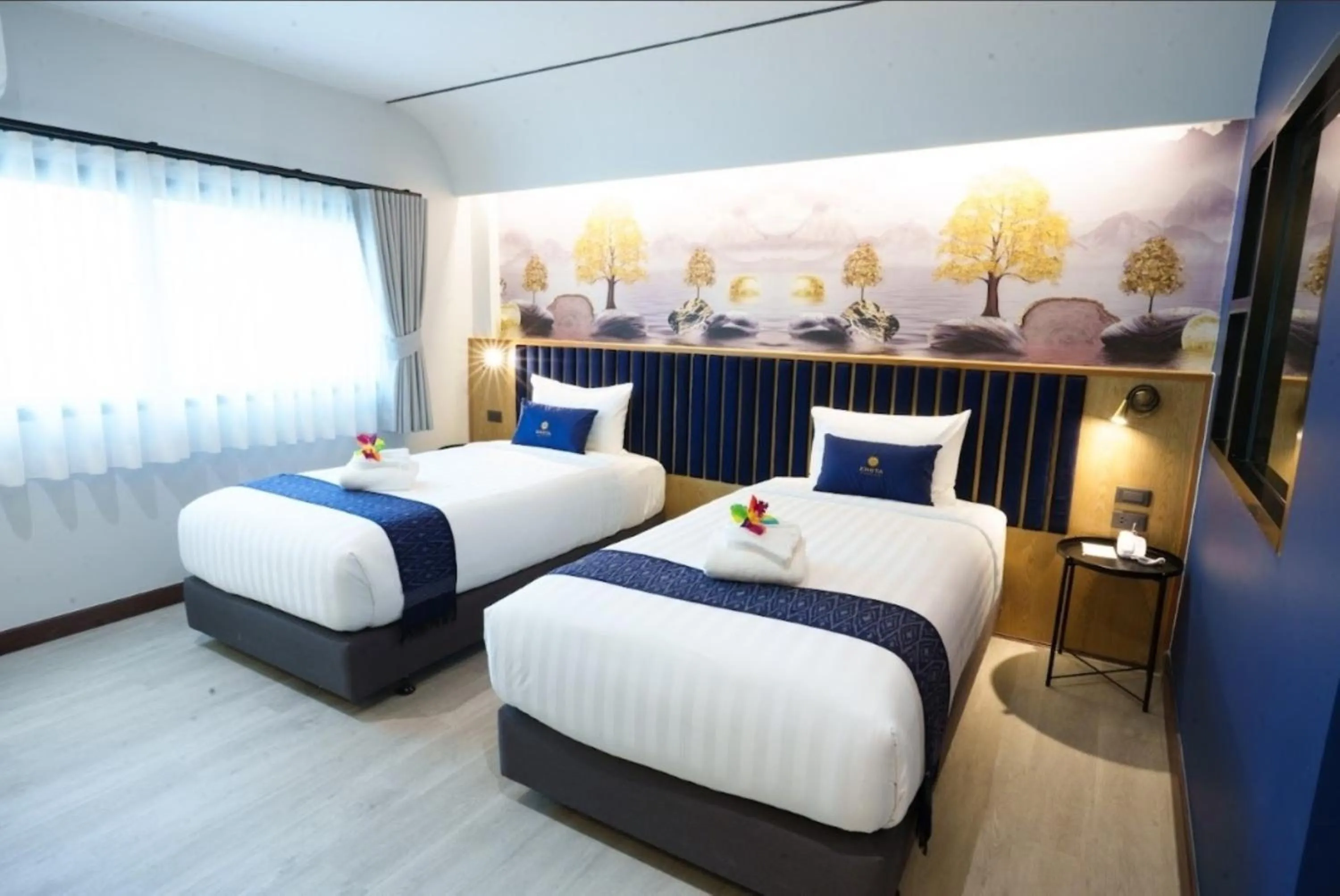 Bed in Khota Hill Hotel