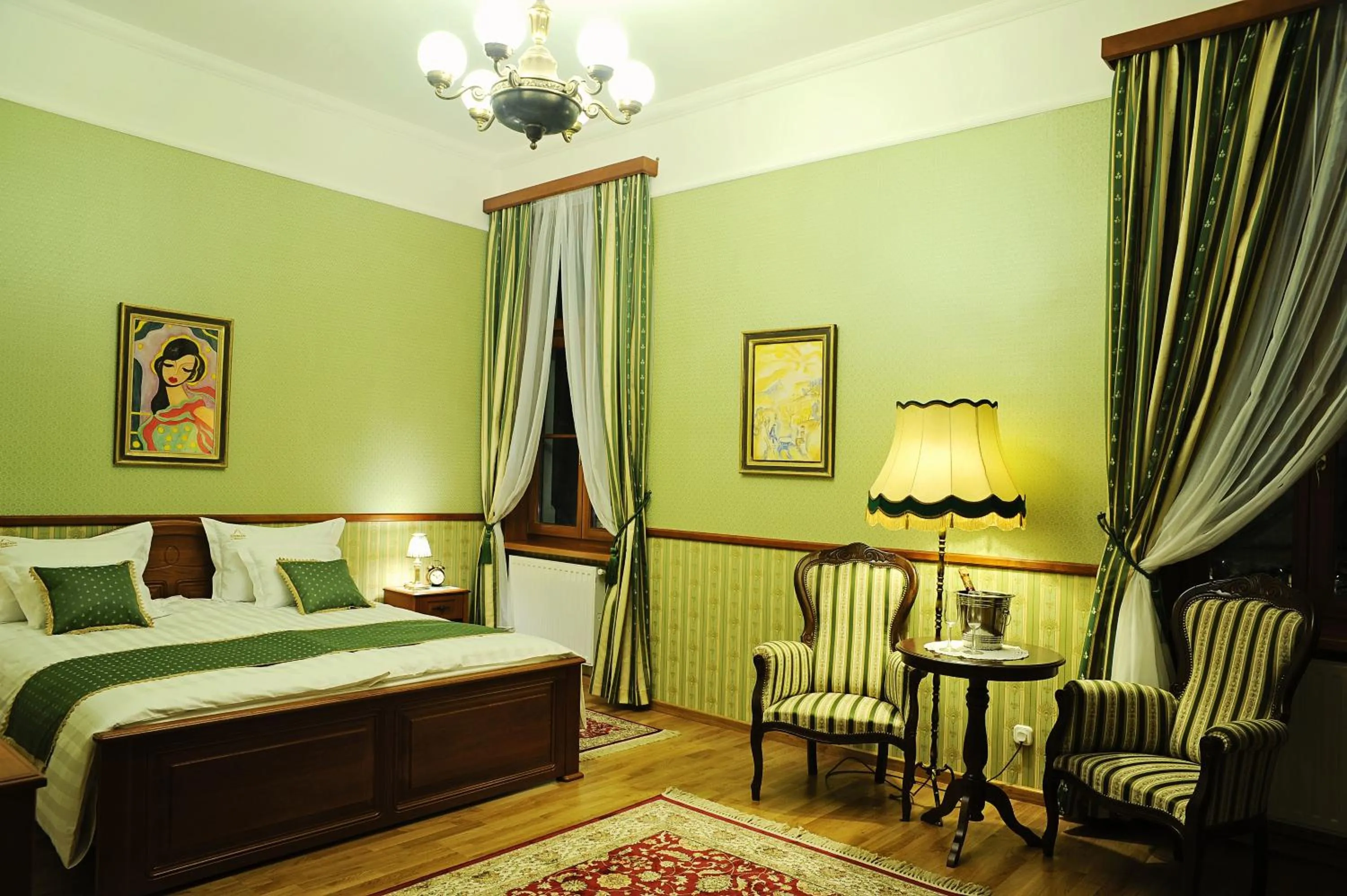 Photo of the whole room, Bed in Szekszárd Szálló
