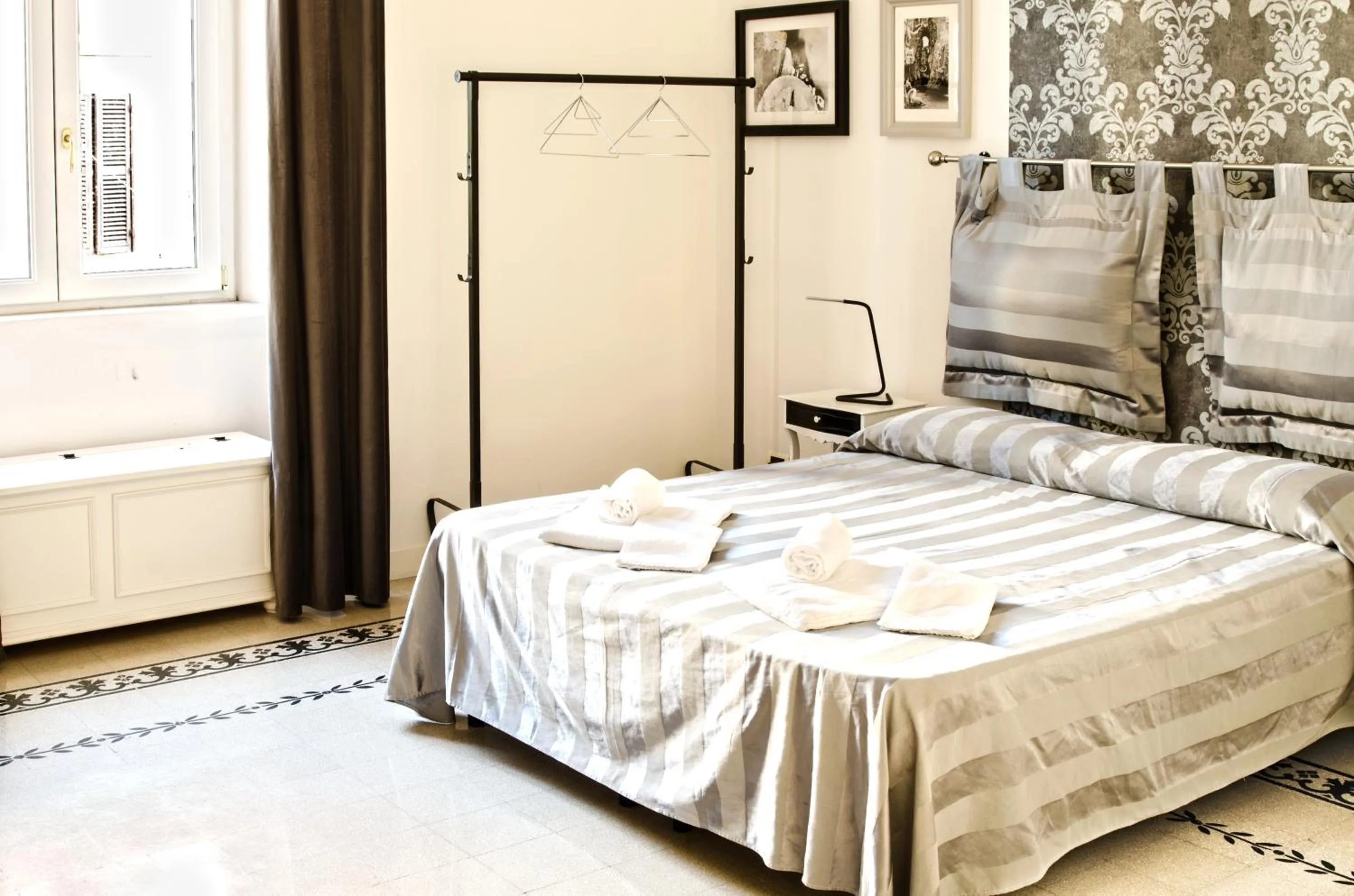 Day, Bed in Merulana Suite Apartment