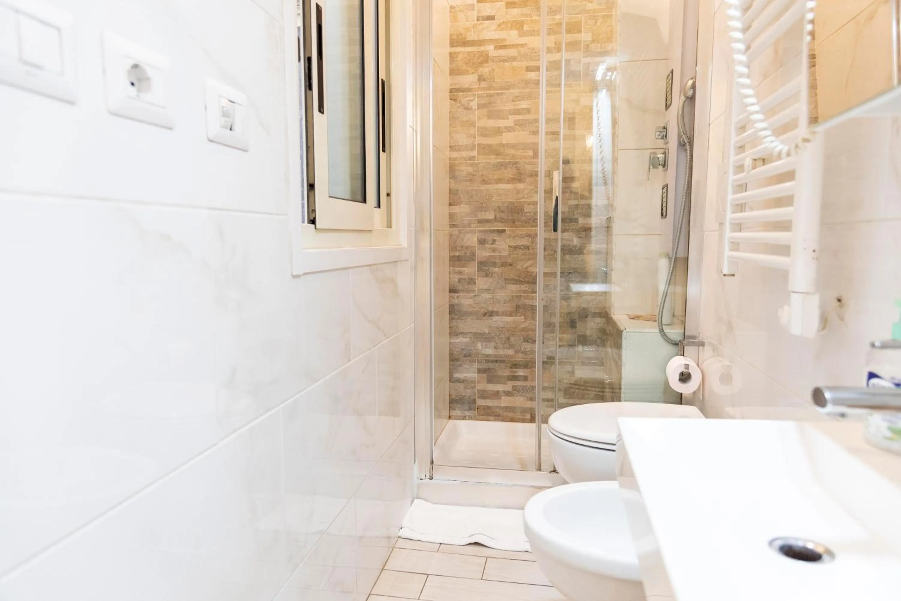 Bathroom in Merulana Suite Apartment