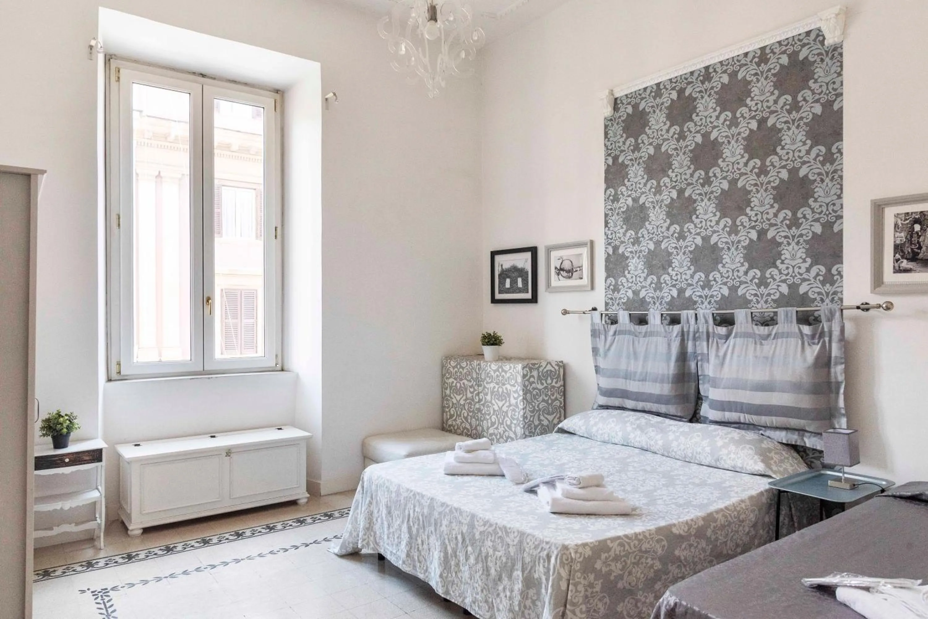 Bedroom, Bed in Merulana Suite Apartment