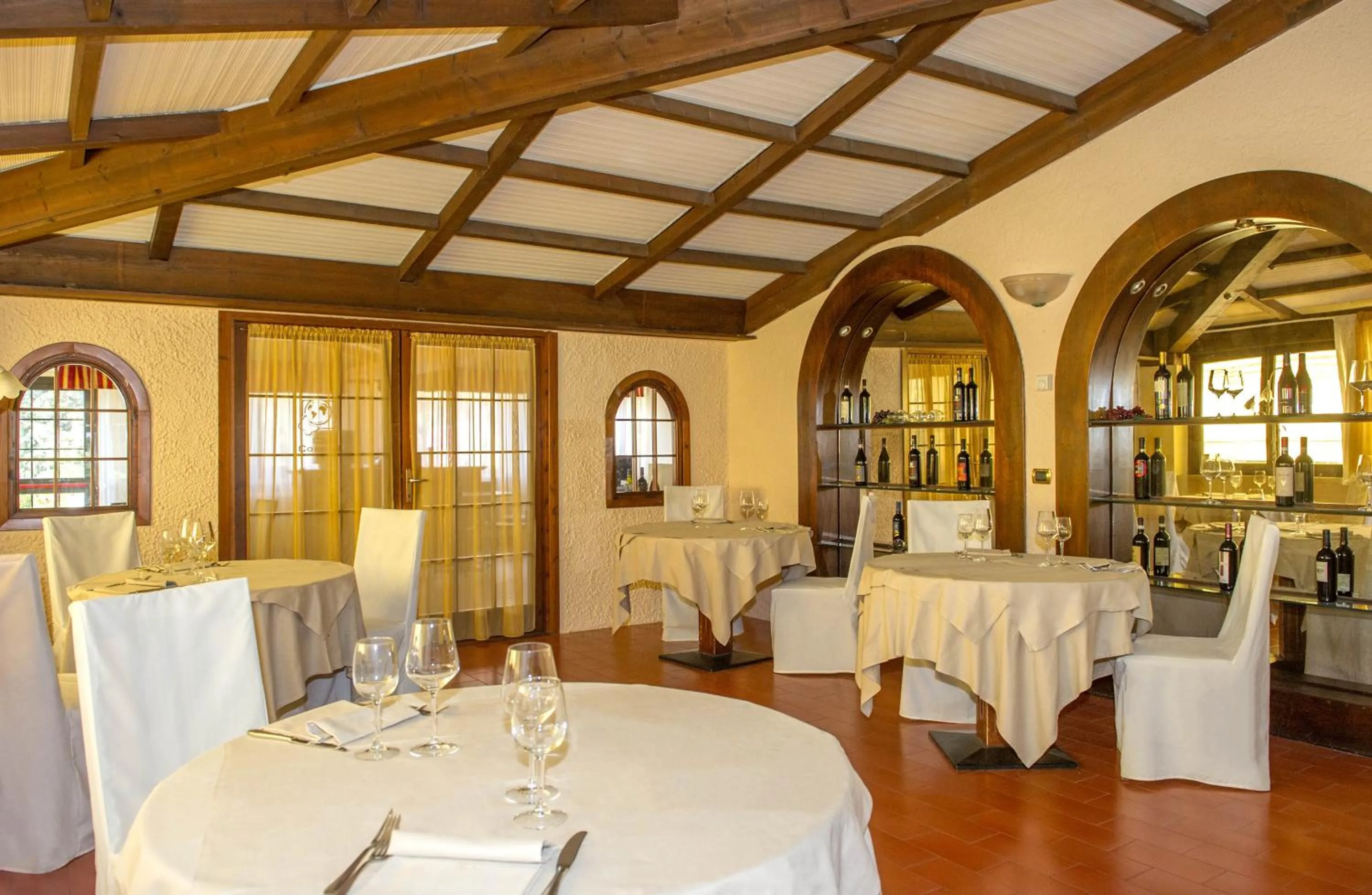 Restaurant/places to eat in Il Pelagone Hotel & Golf Resort Toscana