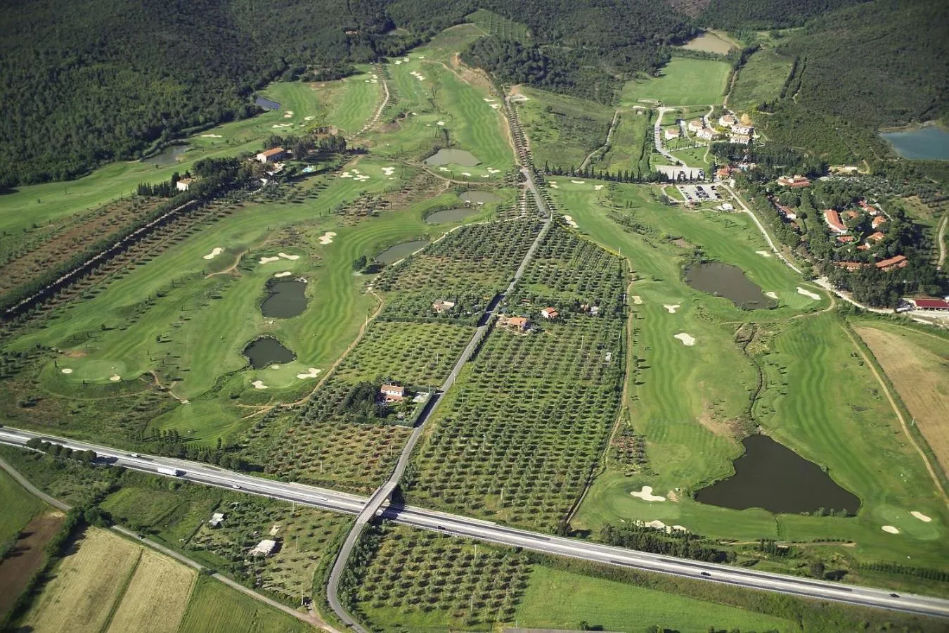 Natural landscape in Il Pelagone Hotel & Golf Resort Toscana