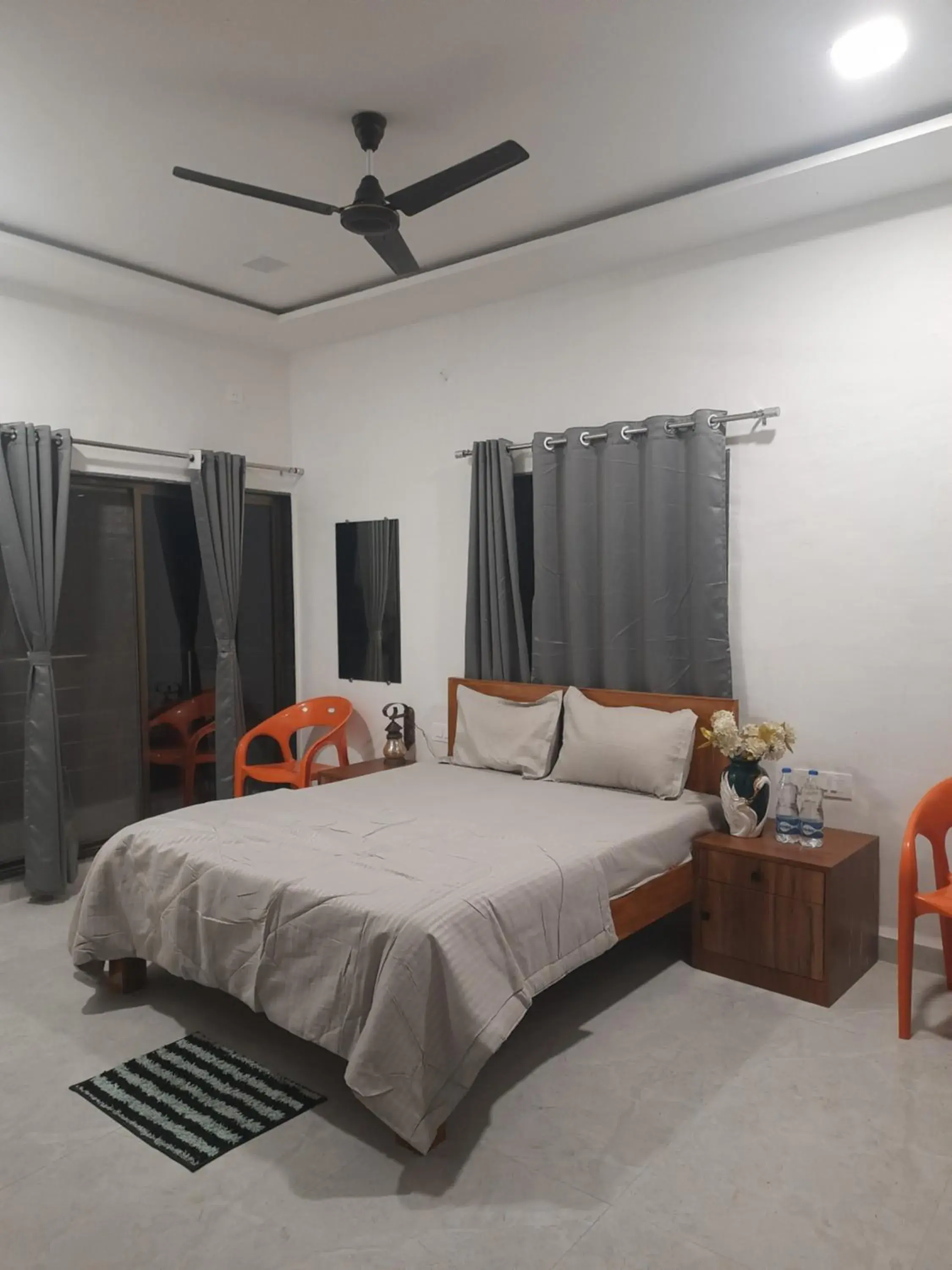 Bed in Hotel Randha and Lodging Bed in Hotel Randha and Lodging