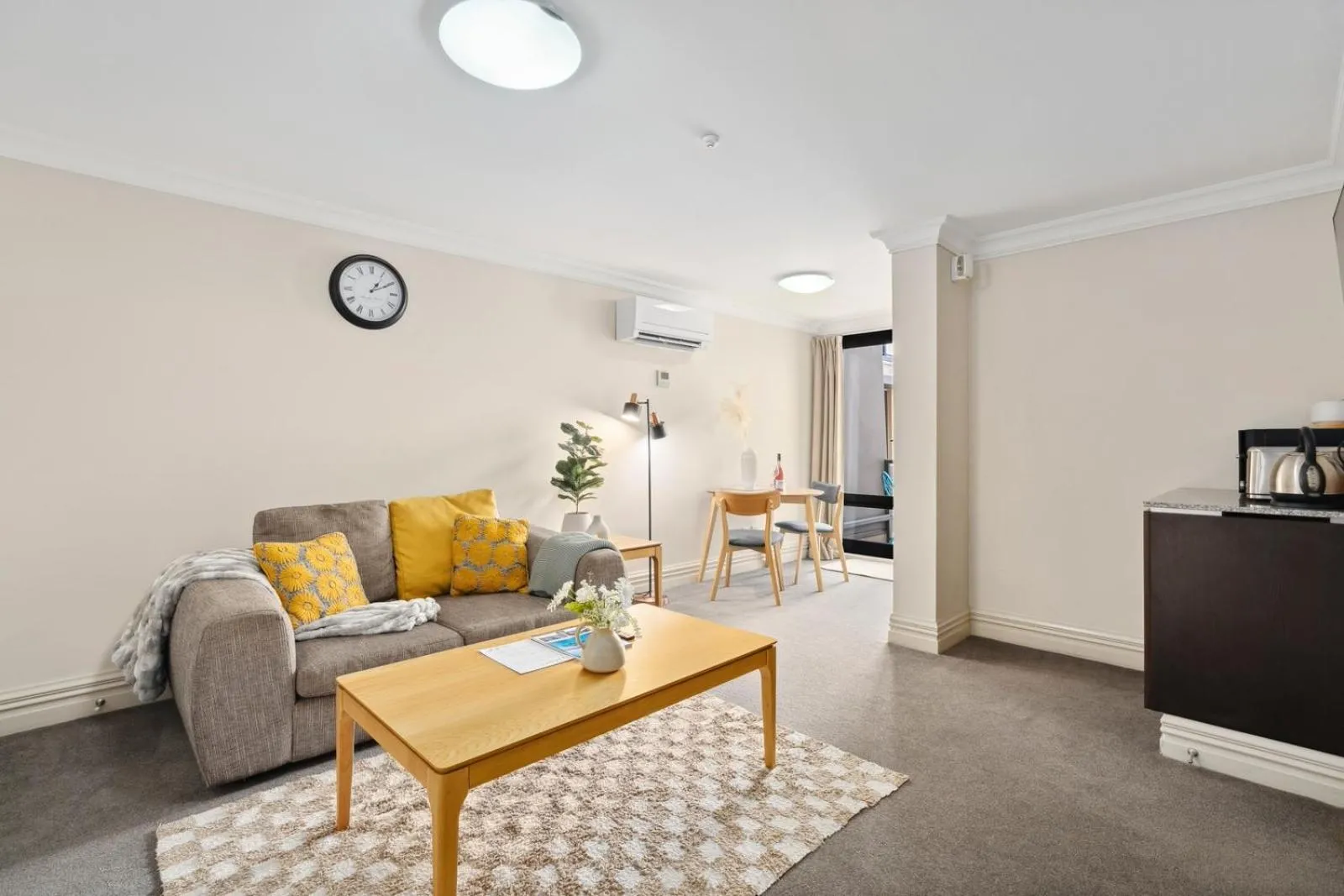 Modern Spacious Town Center Unit with Lake View