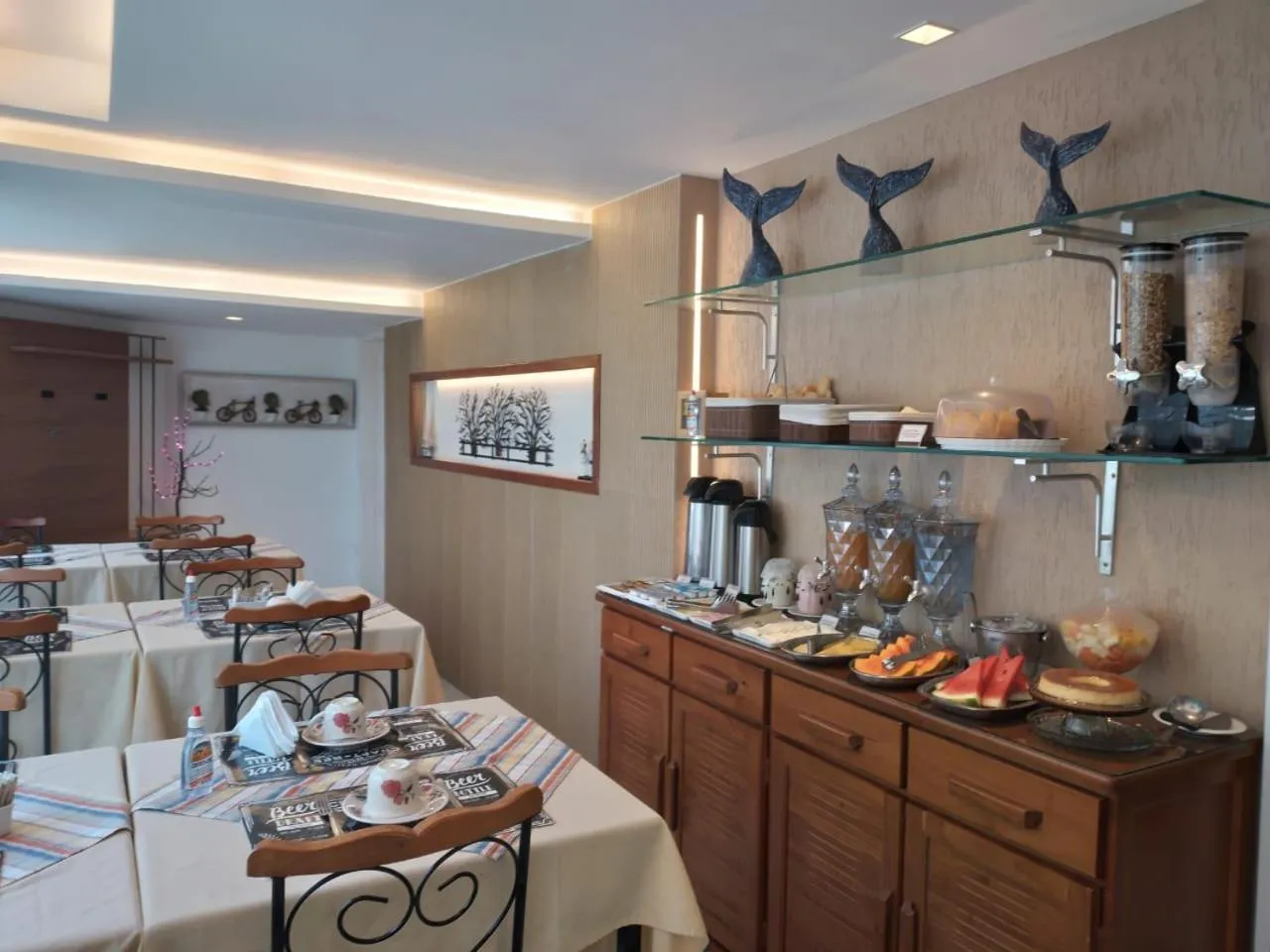 Buffet breakfast in Pousada Capua Buzios