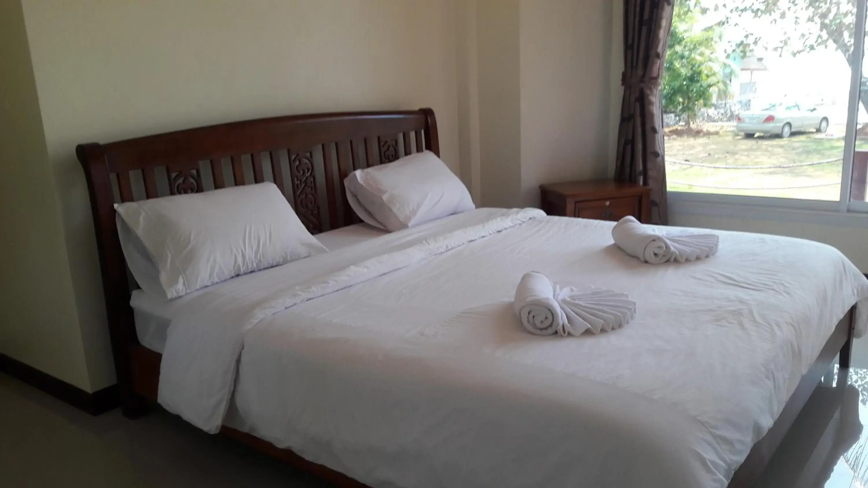 Bed in Lomtalay Resort Trat Bed in Lomtalay Resort Trat