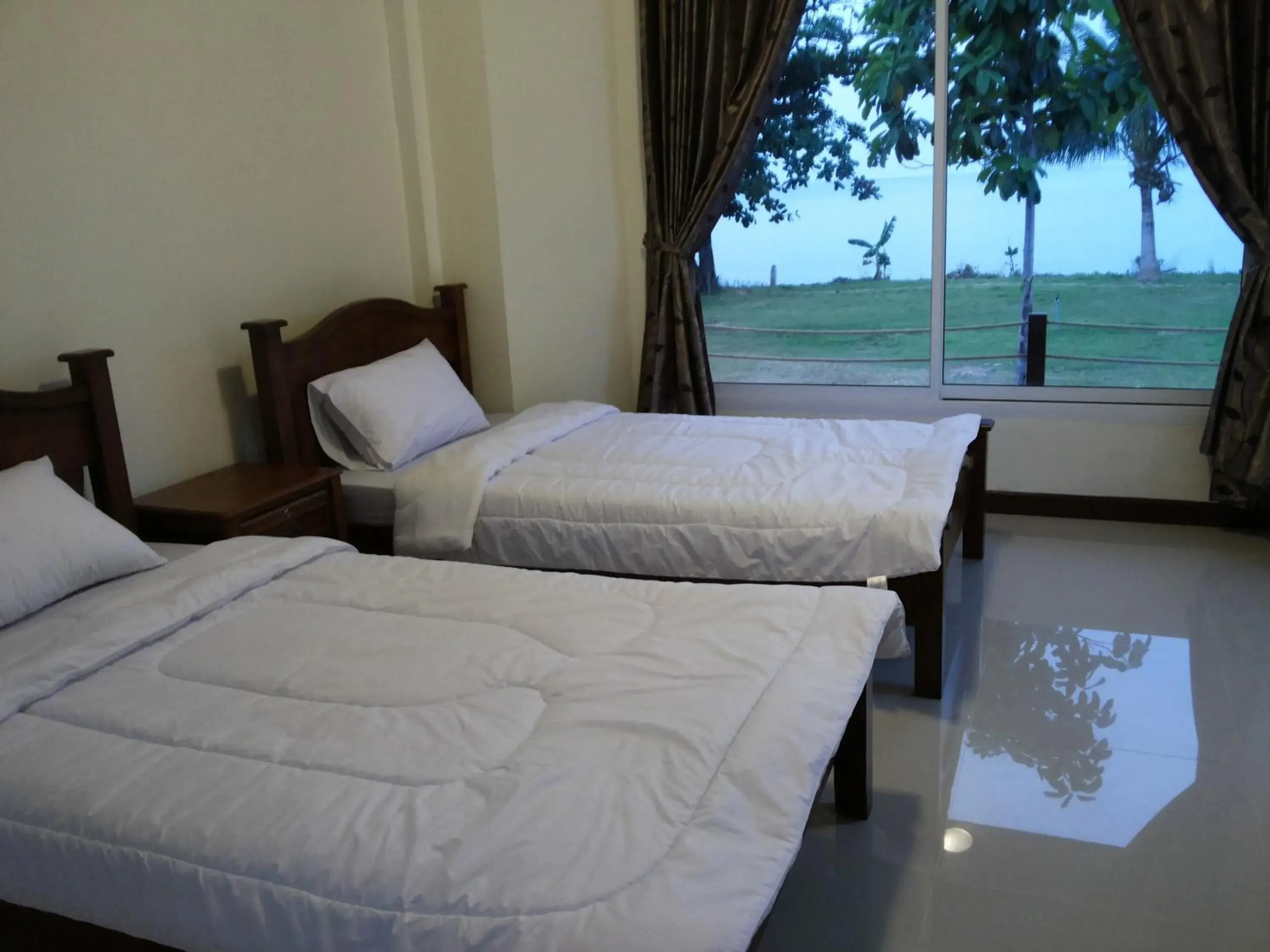 Bed in Lomtalay Resort Trat Bed in Lomtalay Resort Trat