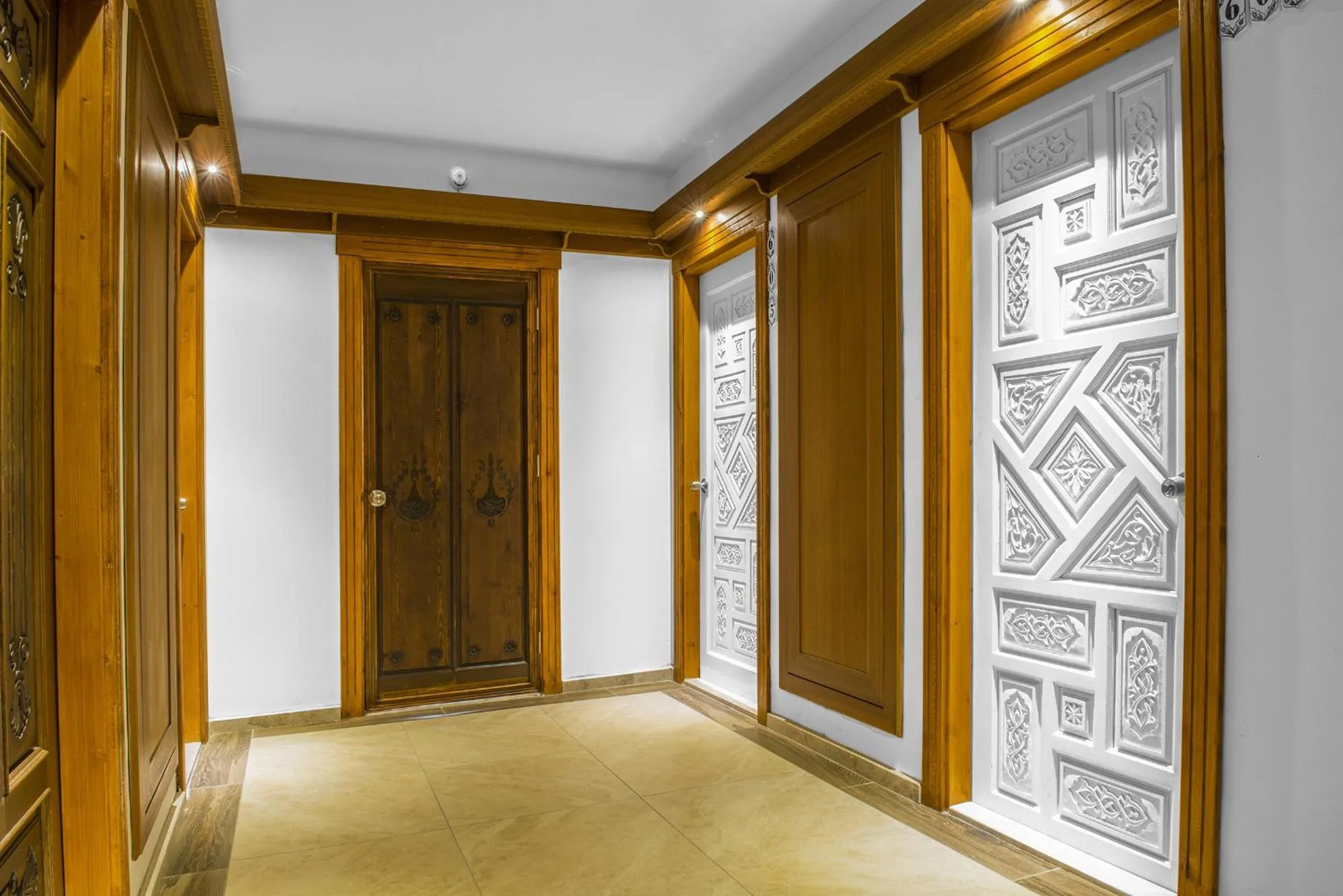 Decorative detail in Grand Hotel Azmakhan Spa&Welness