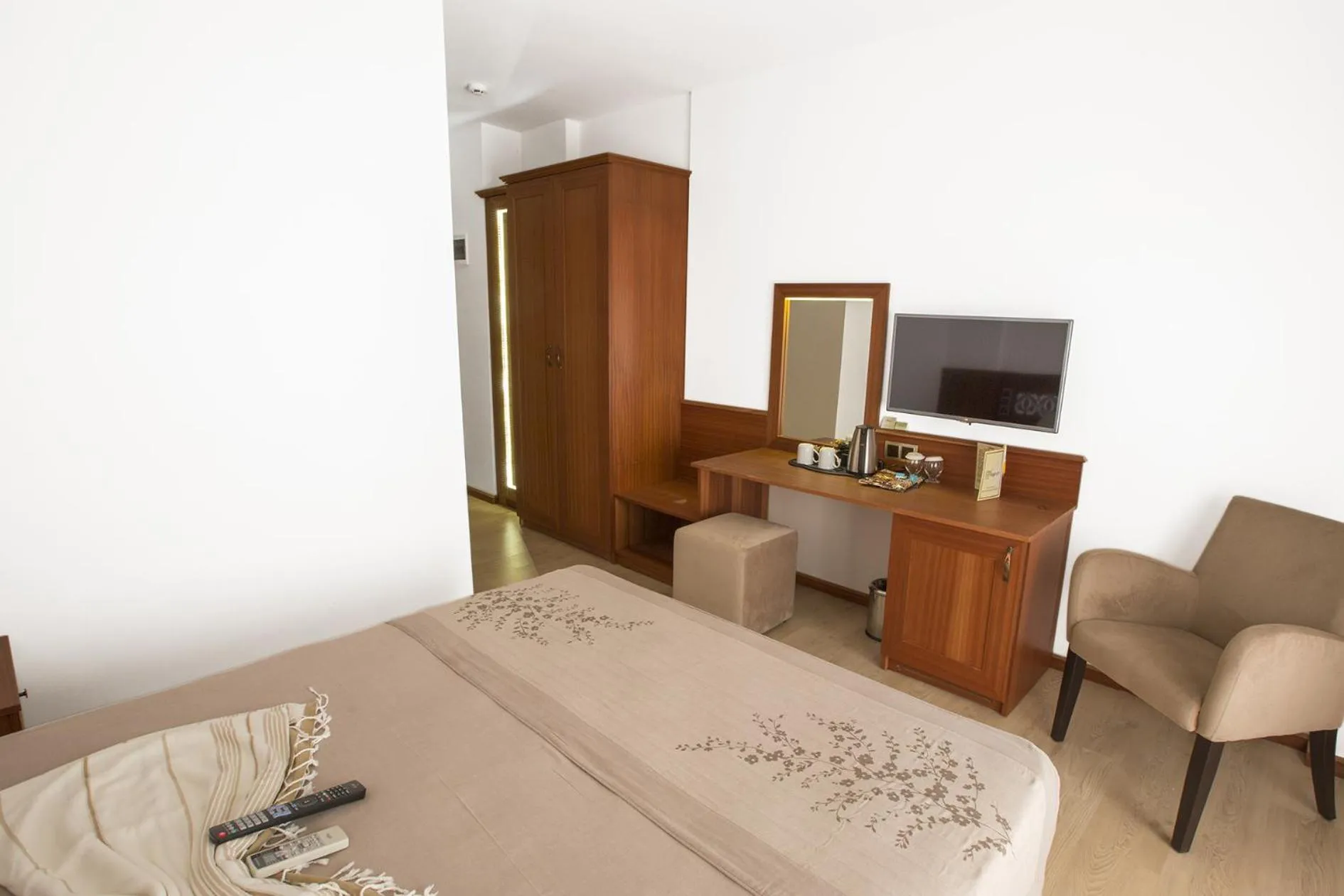 Bedroom, Bed in Grand Hotel Azmakhan Spa&Welness