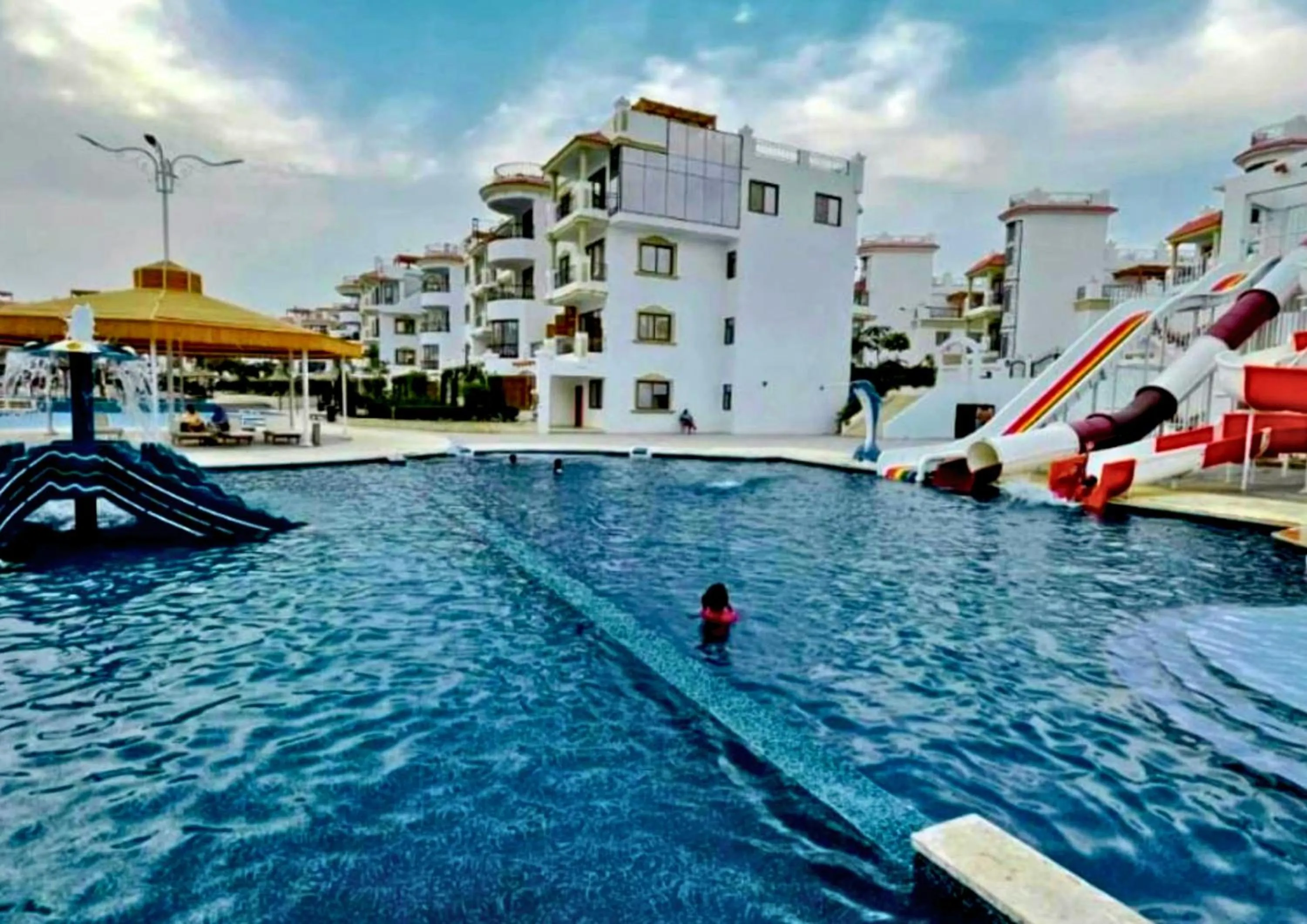 Swimming pool in Luxury Sharm Hills Resort