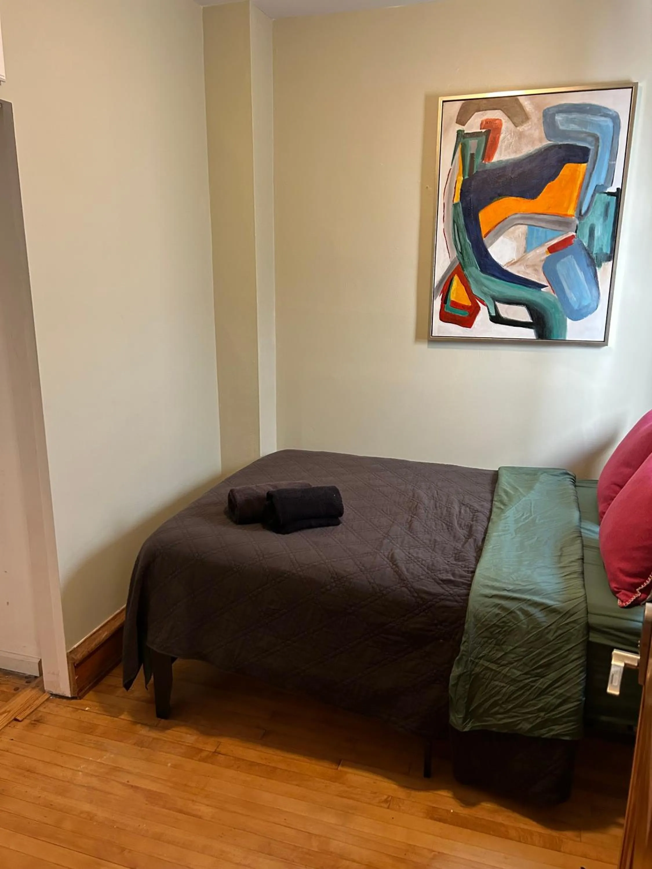 Budget Double Room in Dorothy's