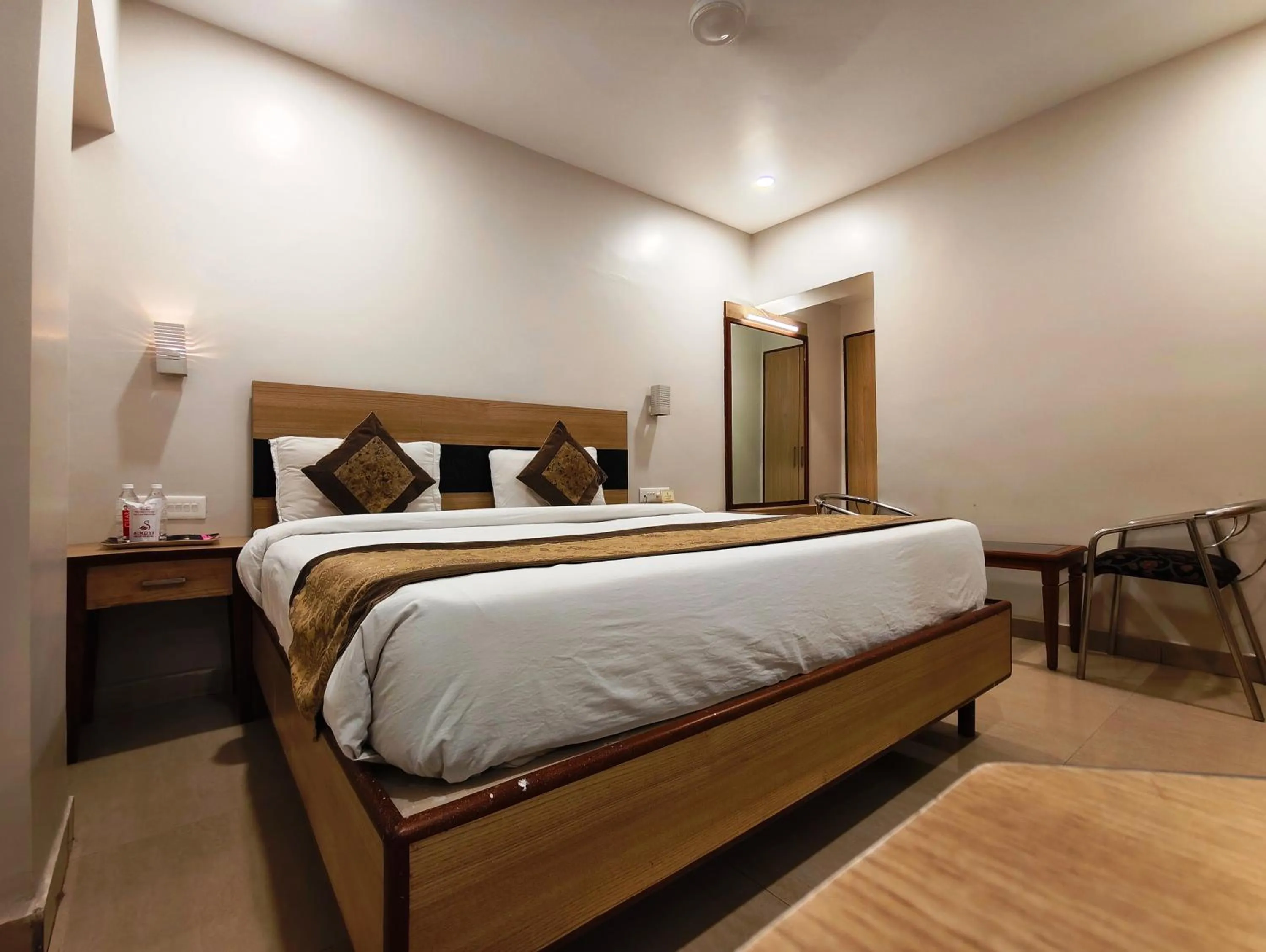 Bed in Hotel Simran - Raipur Junction