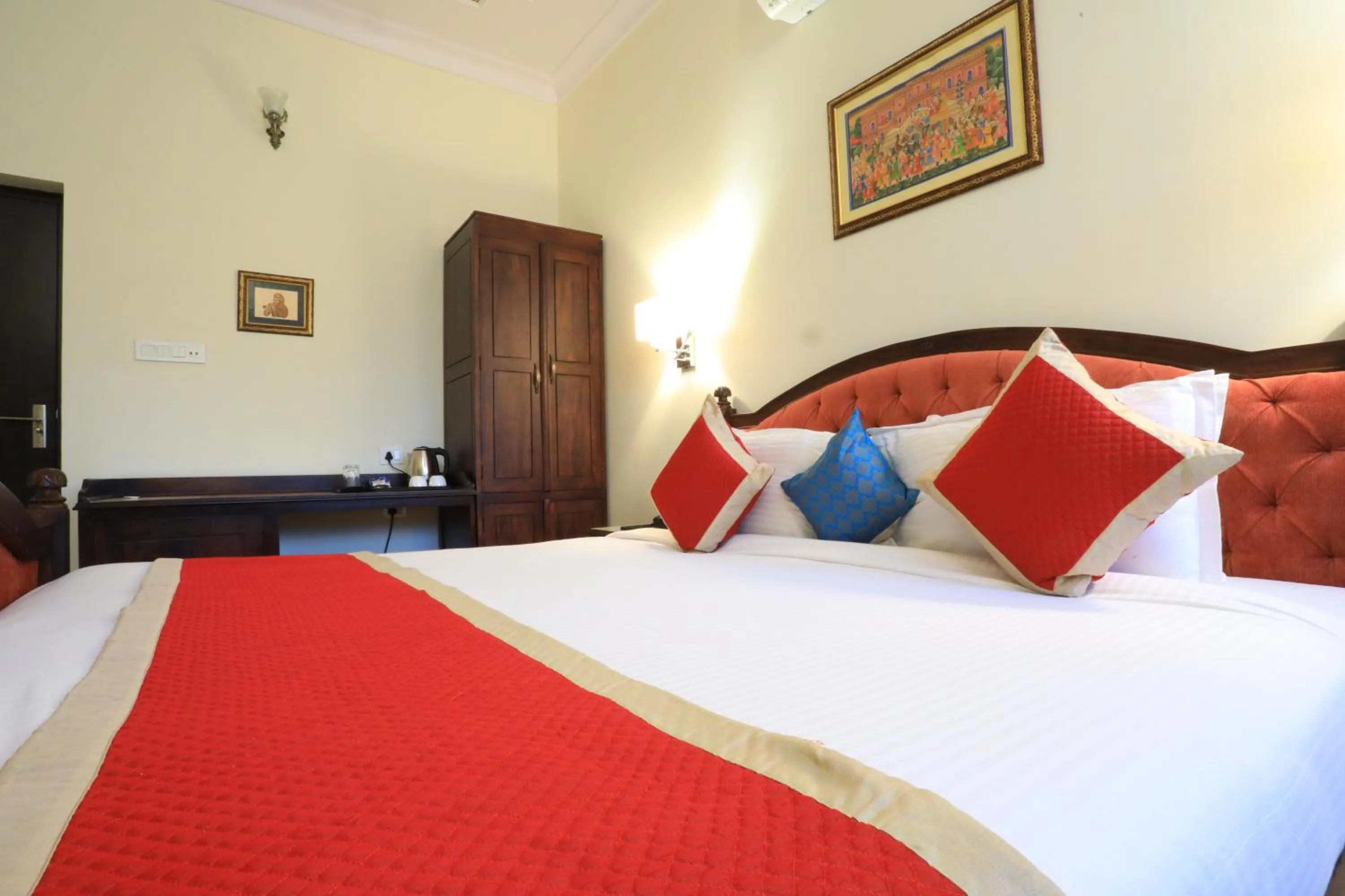 Bed in Harnawa Haveli - A Boutique Heritage Stay