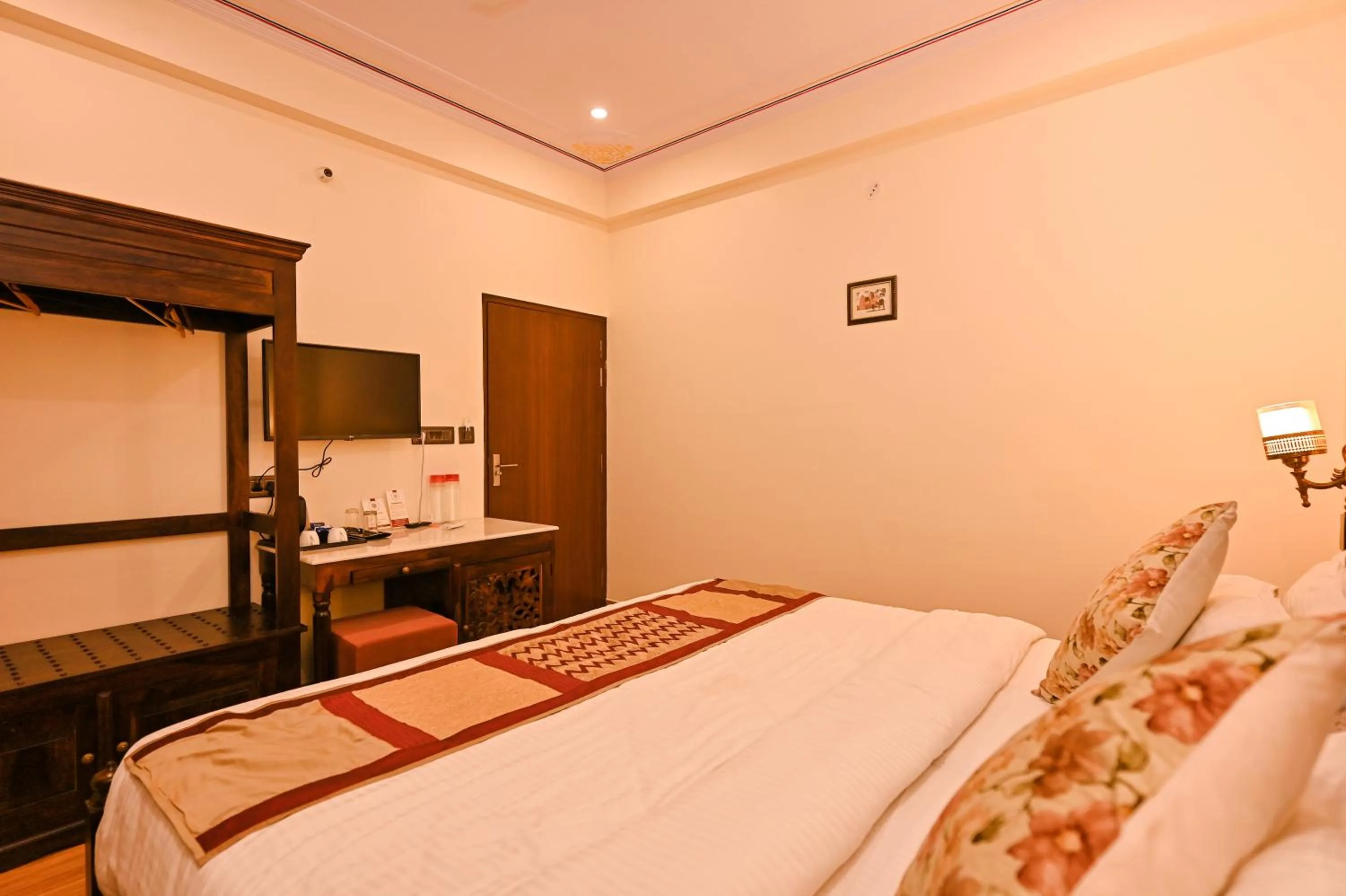 Bedroom, Bed in Harnawa Haveli - A Boutique Heritage Stay