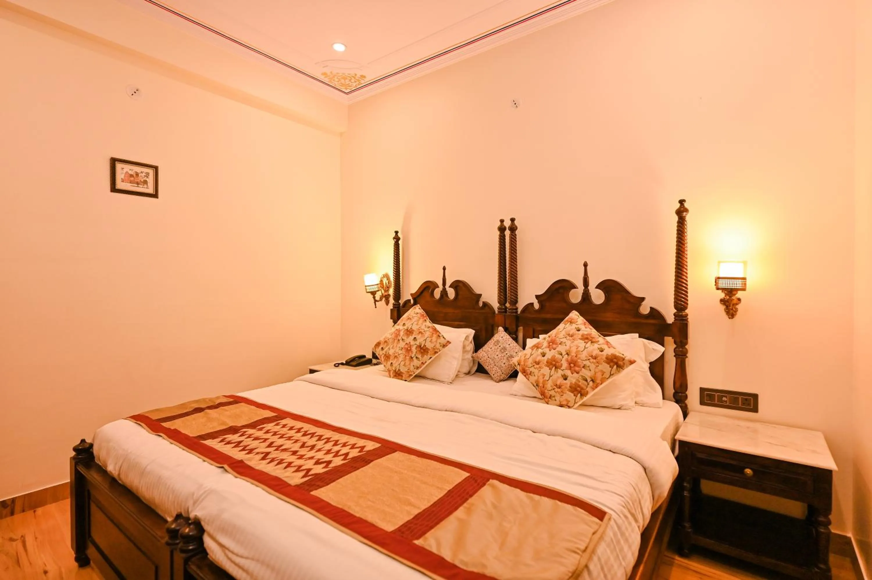 Bed in Harnawa Haveli - A Boutique Heritage Stay