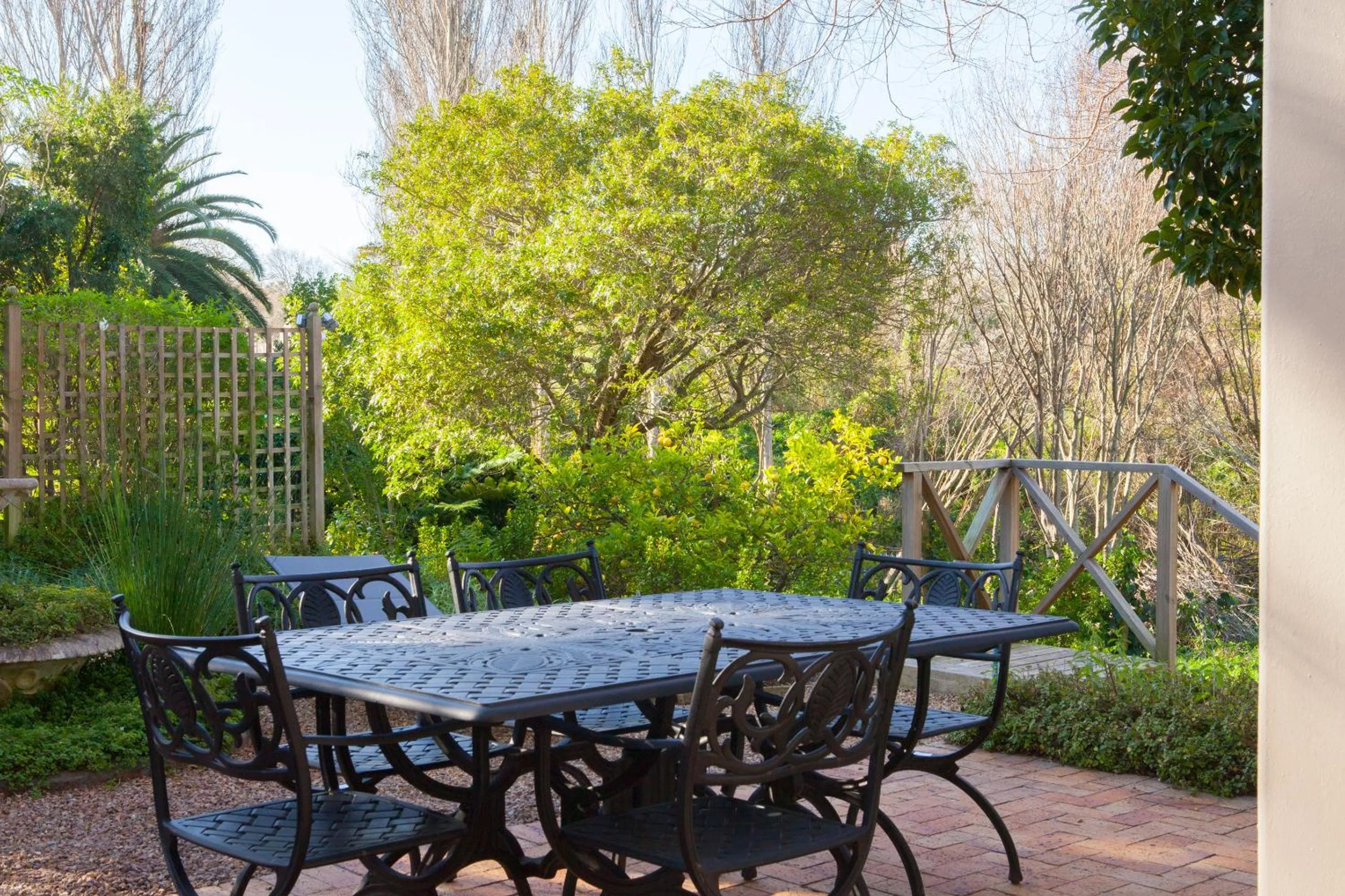 Patio in 33 Strawberry Lane - Studio and Cottage
