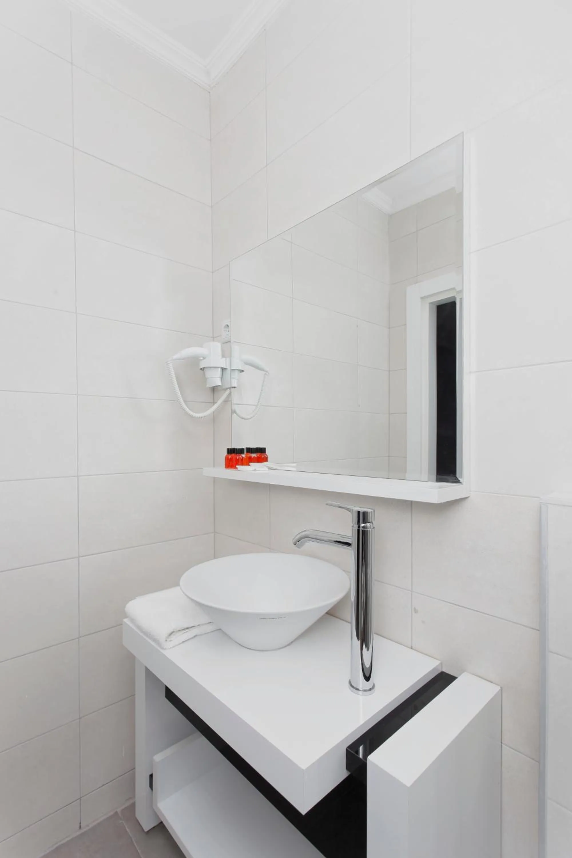 Bathroom in Zengin City Hotel