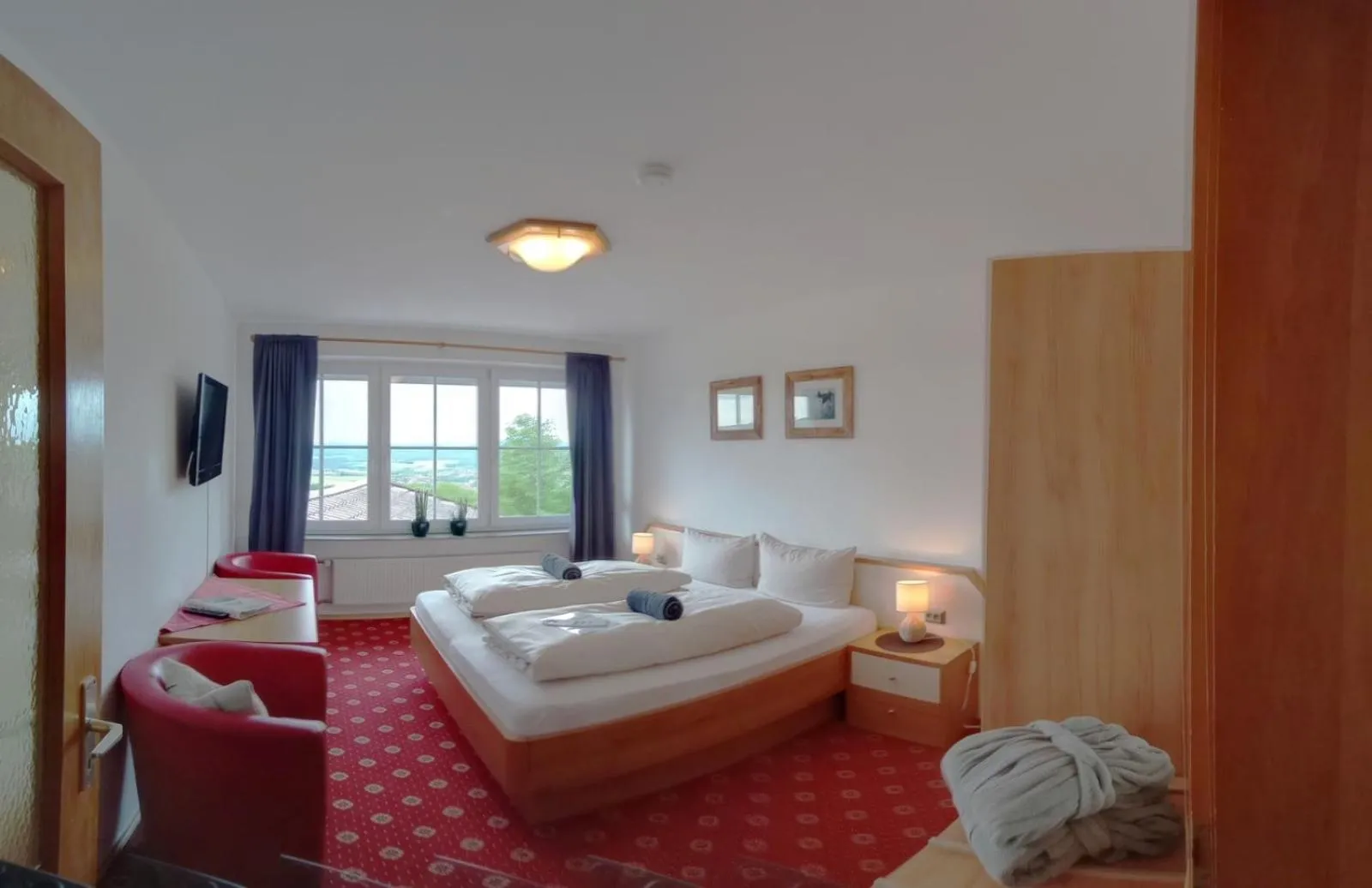 Bed in Hotel "Haus am Berg"