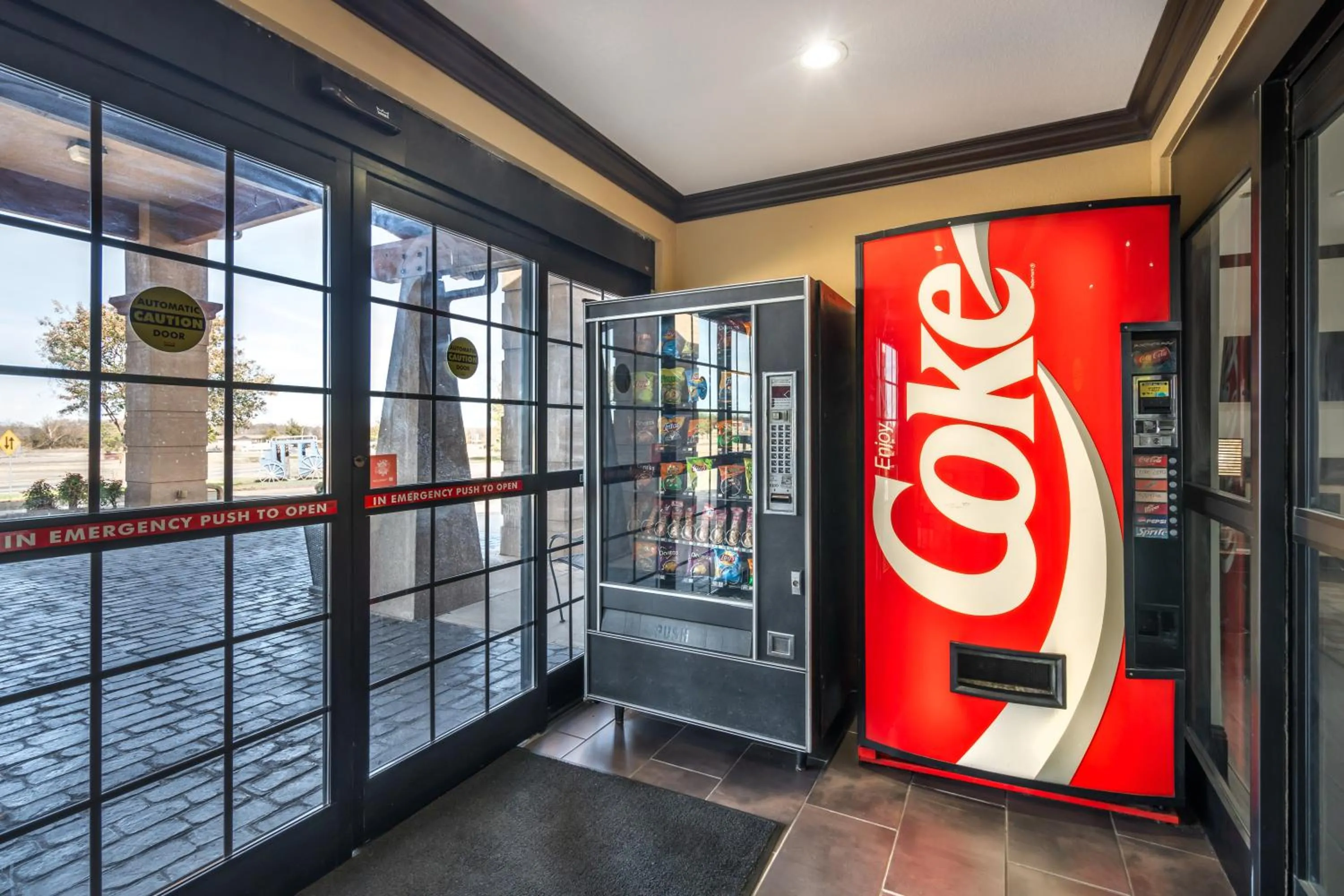 vending machine in Red Roof Inn & Suites Sulphur Springs