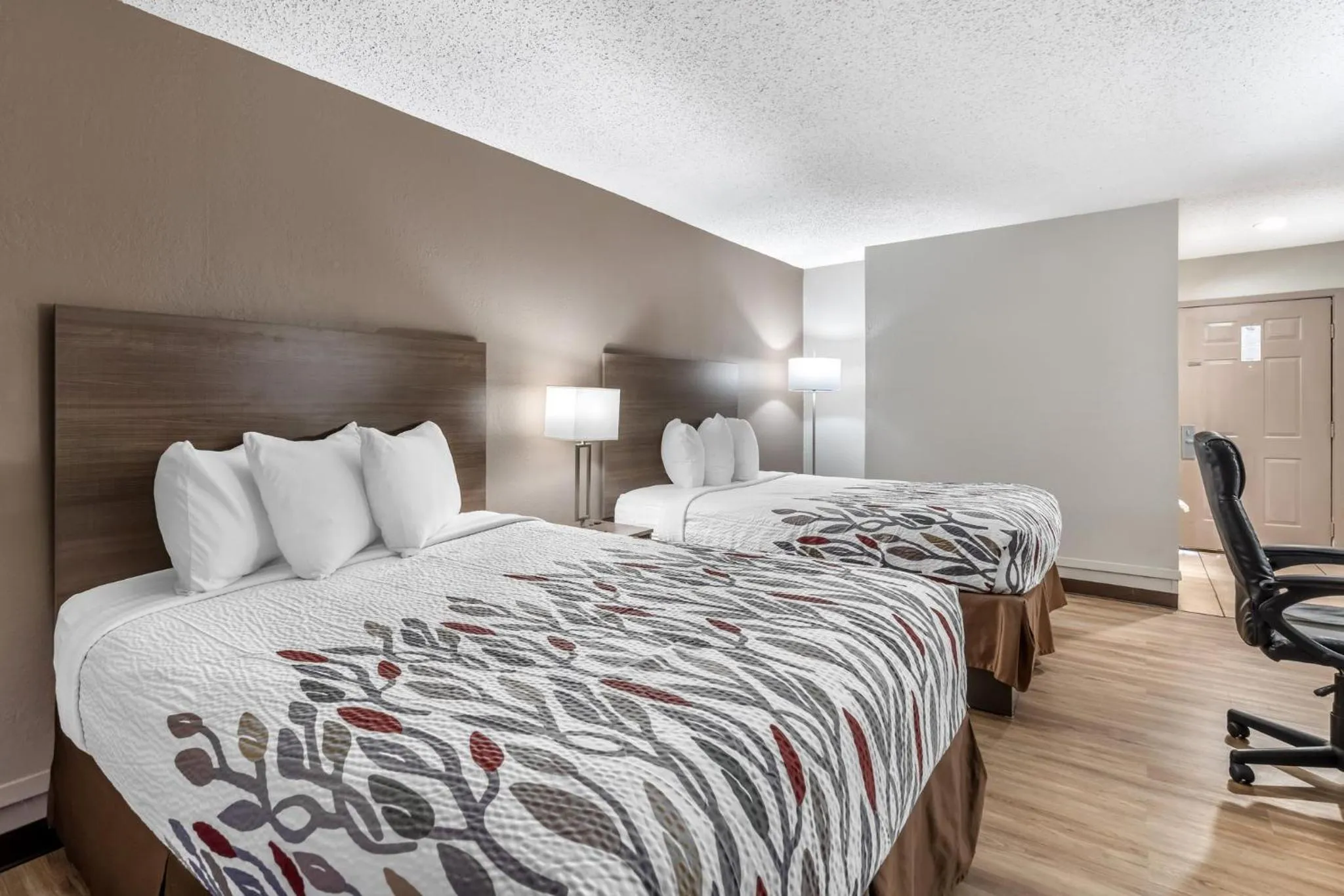 Photo of the whole room, Bed in Best Western Trail Dust Inn & Suites