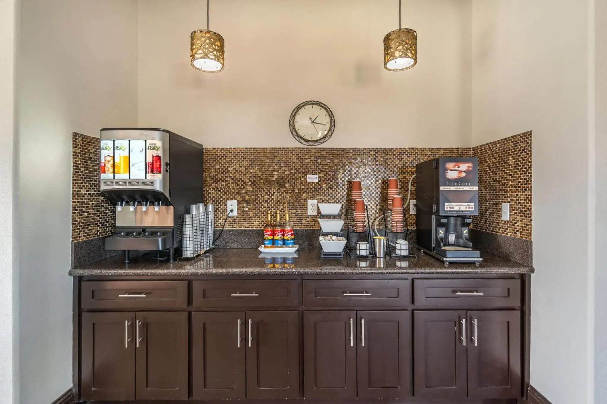 Breakfast in Best Western Trail Dust Inn & Suites Breakfast in Best Western Trail Dust Inn & Suites